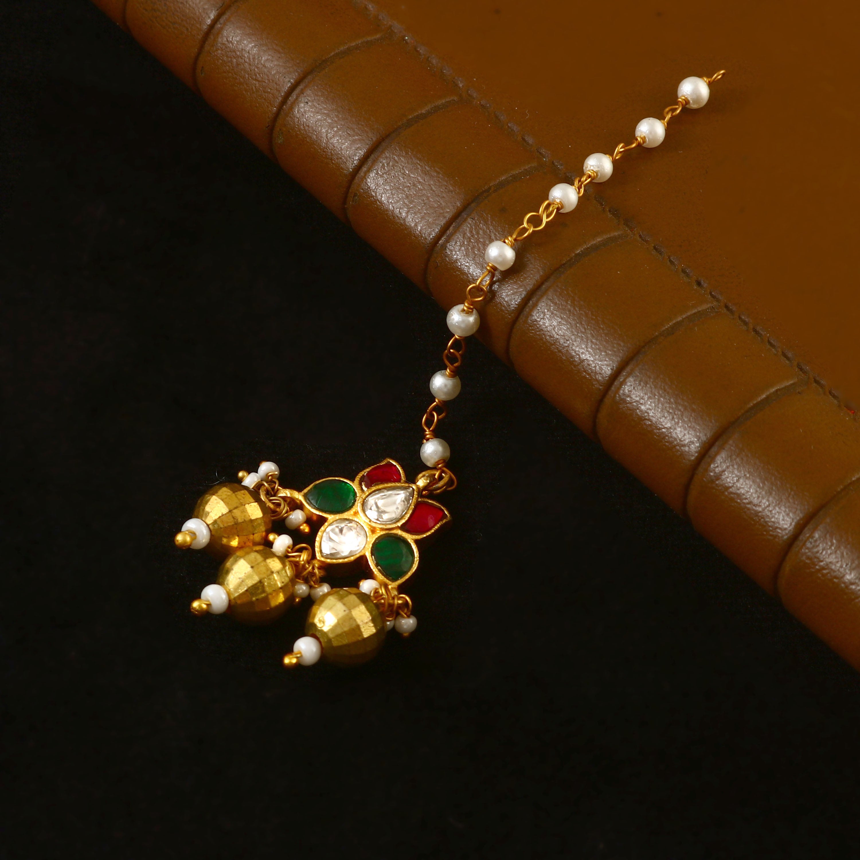 MT-103 - Jadau Kundan Mangtika with Emerald MT-103 - Jadau Kundan Mangtika with Emerald