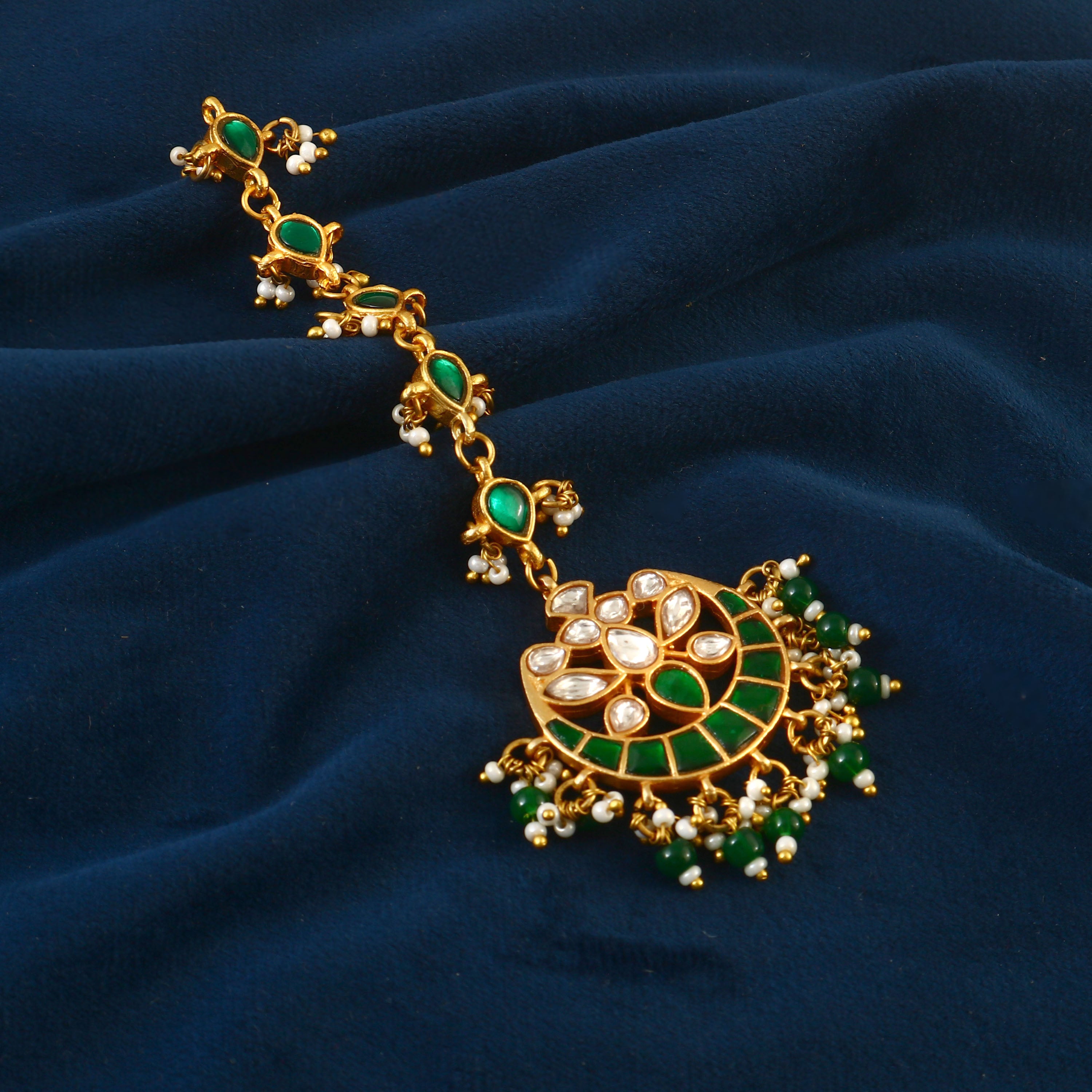 MT-107 - Jadau Kundan Mangtika with Emerald MT-107 - Jadau Kundan Mangtika with Emerald