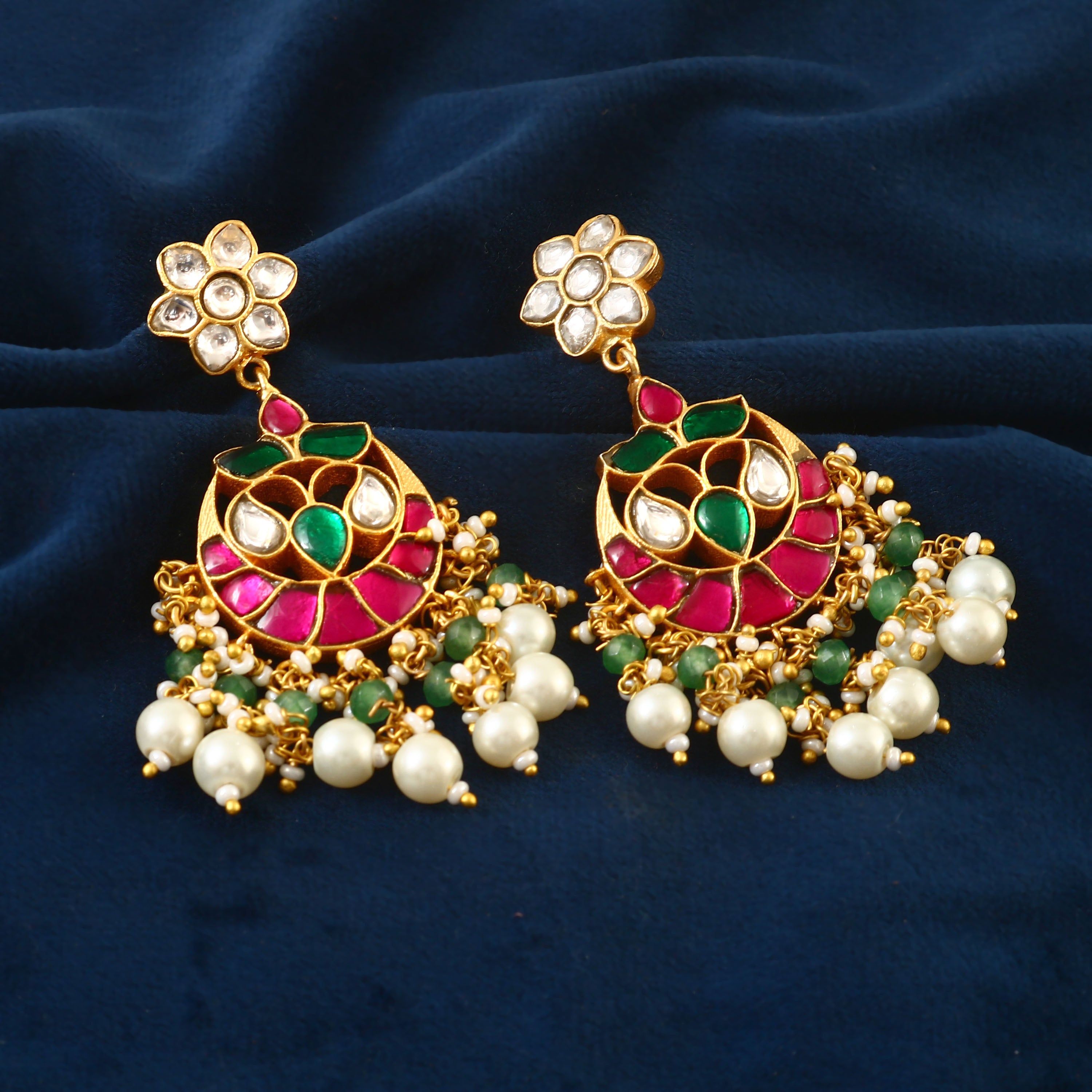 ER-111 - Jadau Kundan Earring with Emerald ER-111 - Jadau Kundan Earring with Emerald