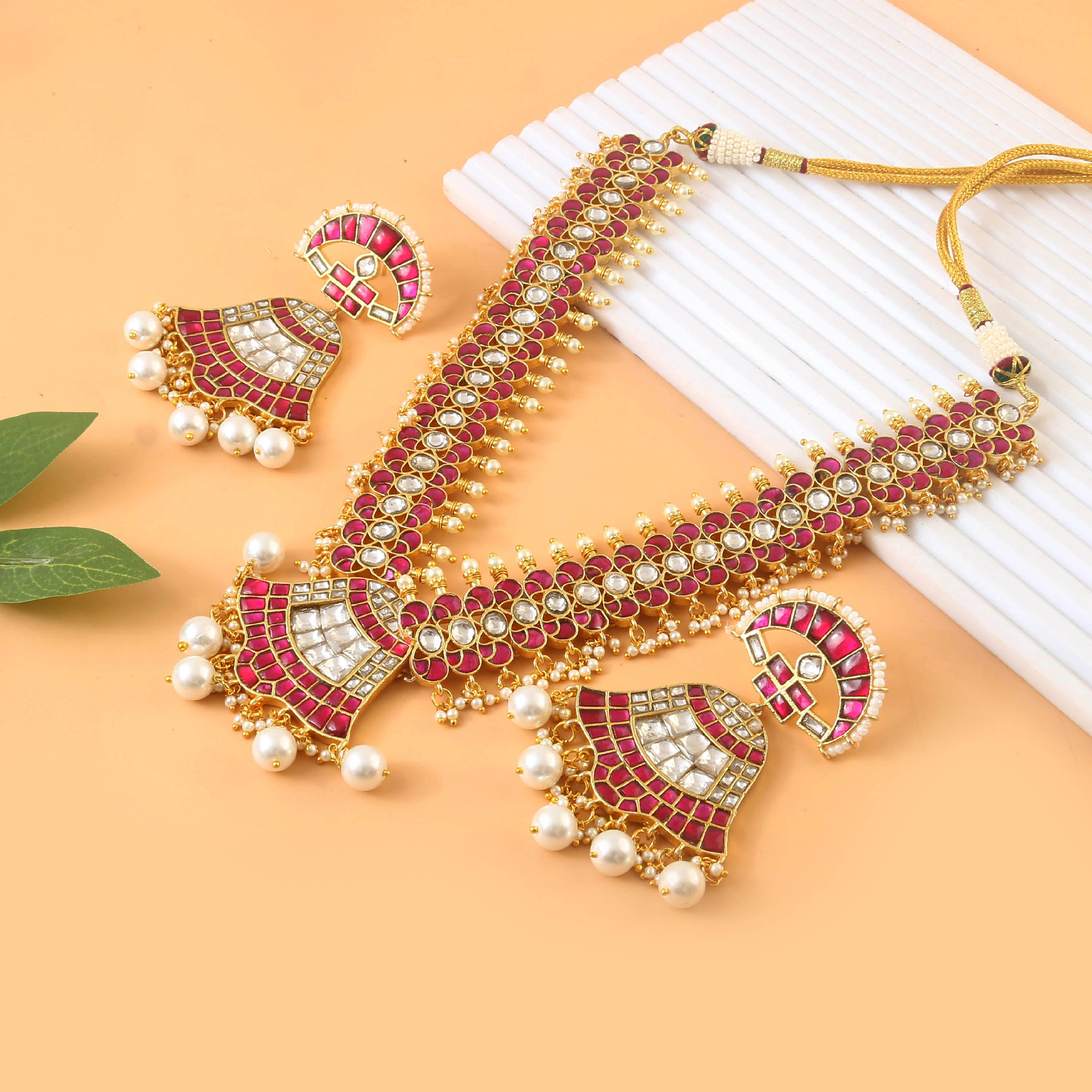 NK-228 - Jadau Kundan Necklace with Emerald NK-228 - Jadau Kundan Necklace with Emerald
