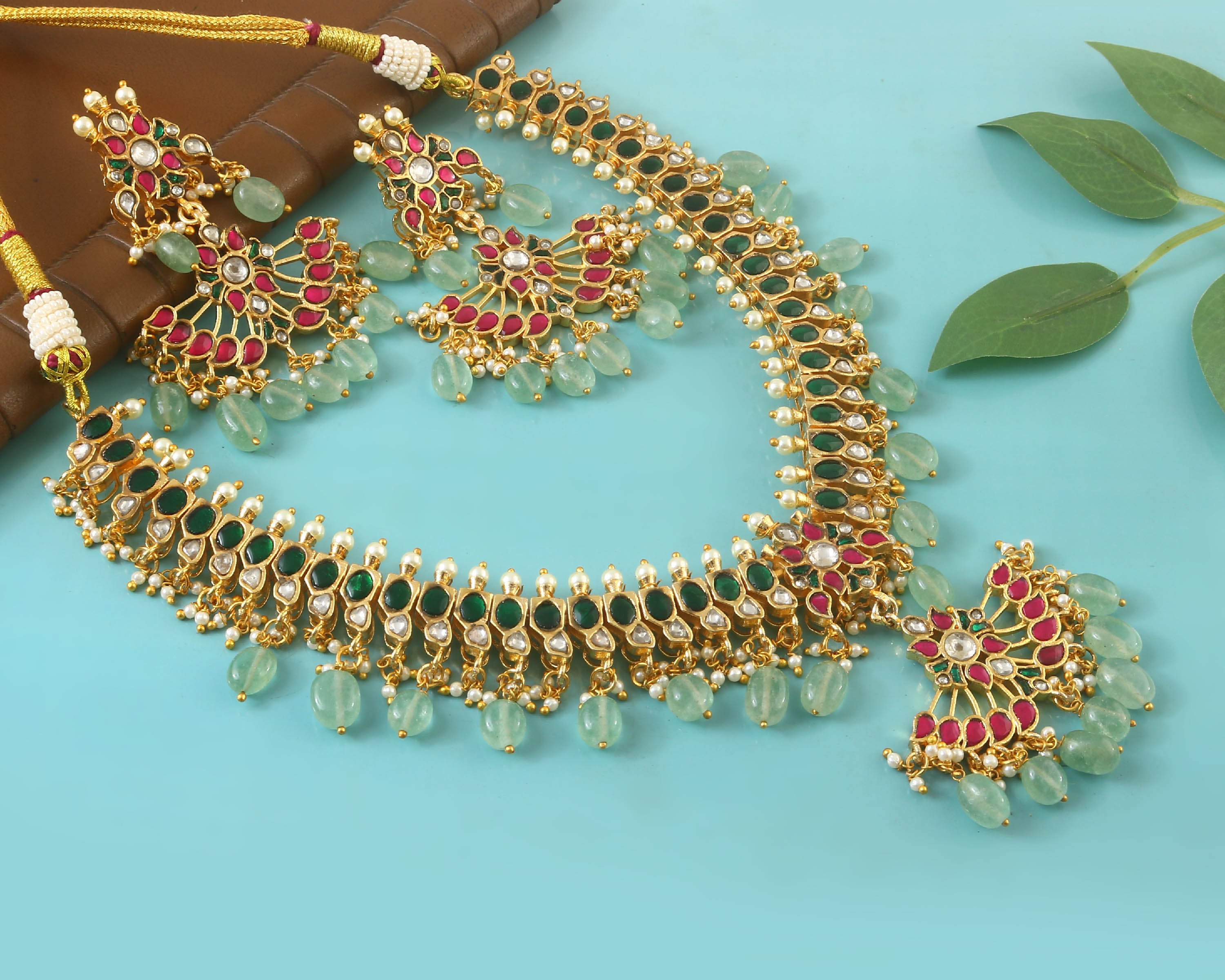 NK-230 - Jadau Kundan Necklace with Emerald NK-230 - Jadau Kundan Necklace with Emerald