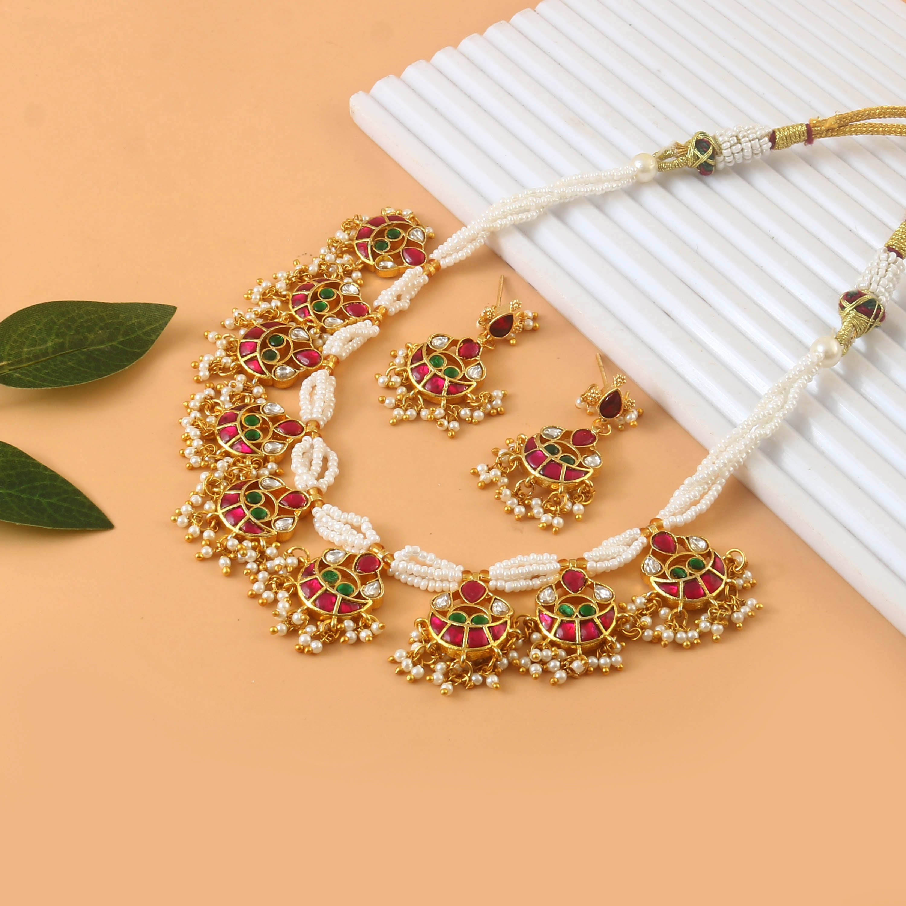 NK-256 - Jadau Kundan Necklace with Emerald NK-256 - Jadau Kundan Necklace with Emerald