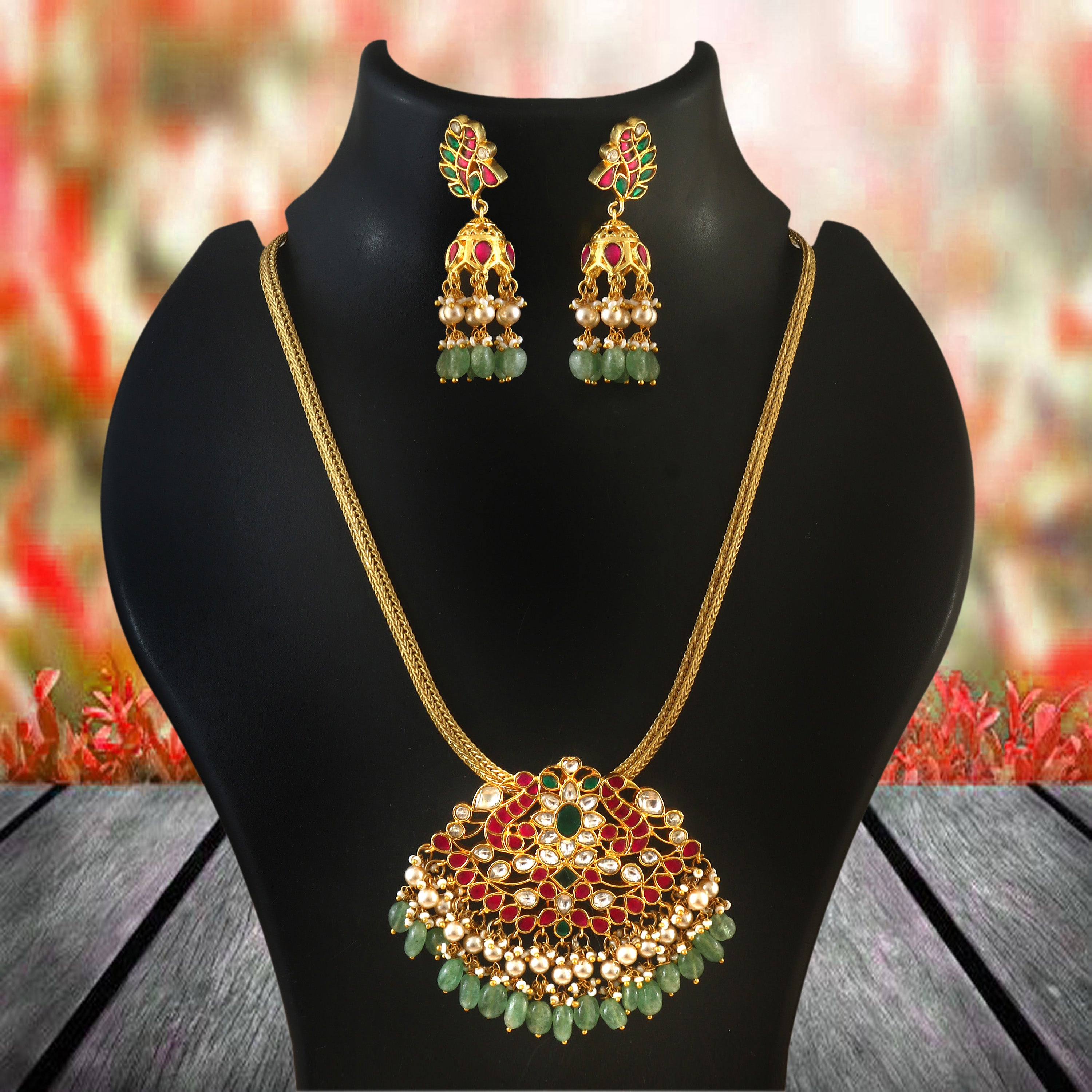 NK-262 - Jadau Kundan Necklace with Emerald NK-262 - Jadau Kundan Necklace with Emerald