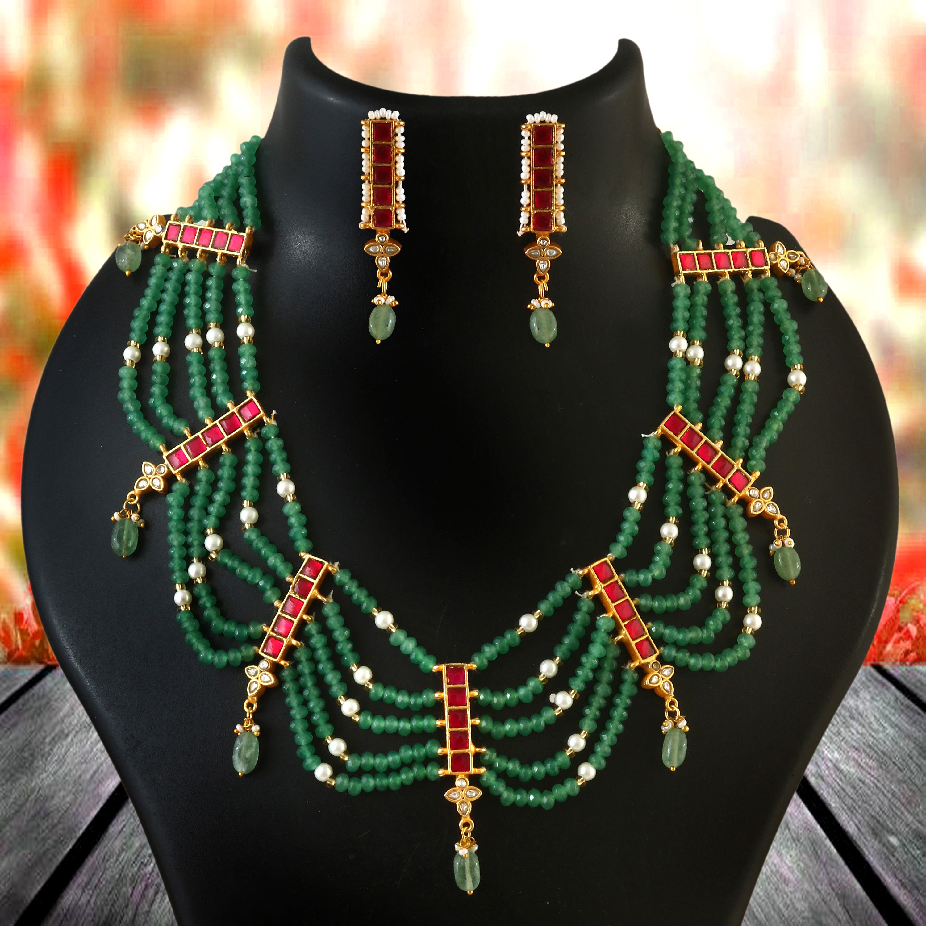 NK-263 - Jadau Kundan Necklace with Emerald NK-263 - Jadau Kundan Necklace with Emerald