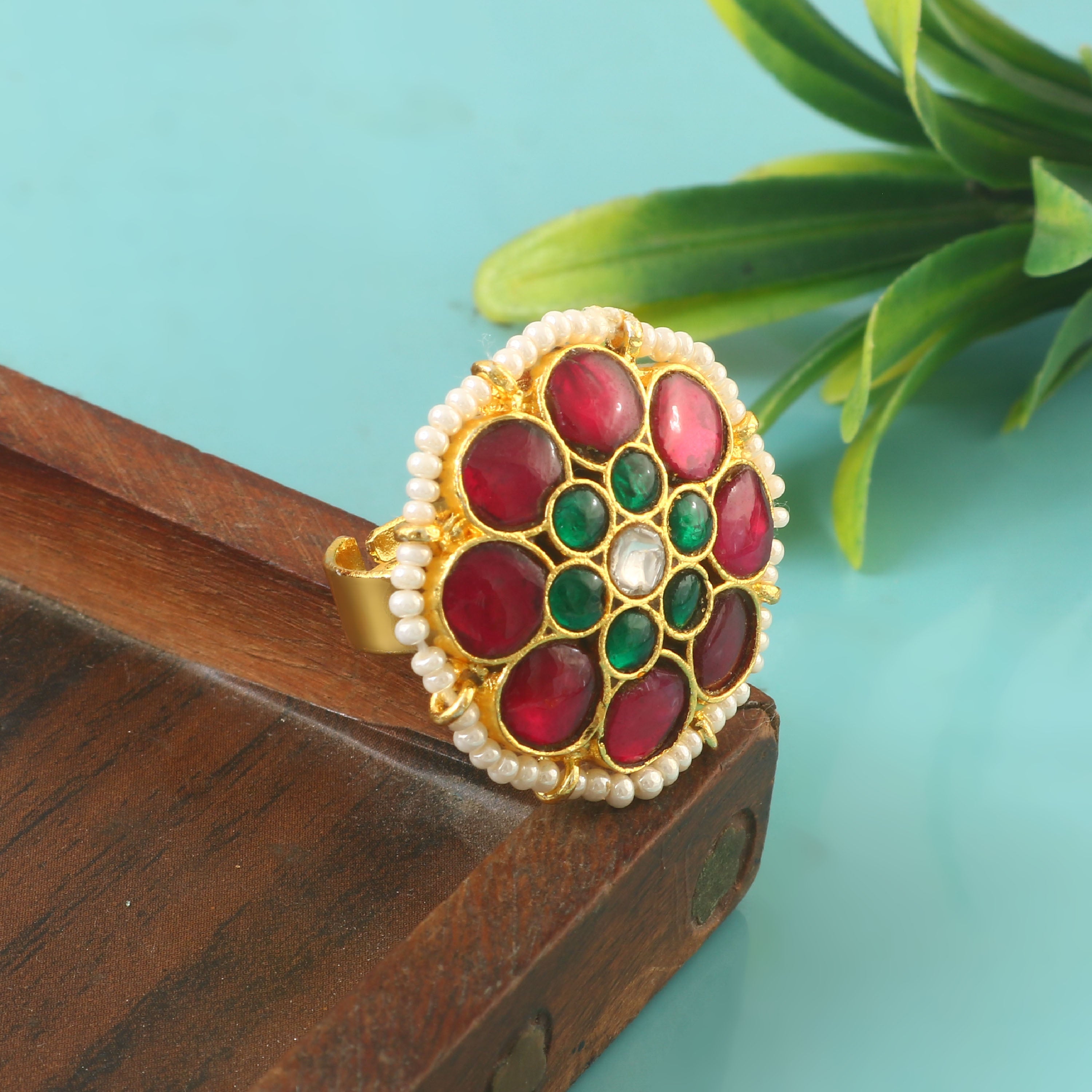 RG-107 - Jadau Kundan Ring with Emerald RG-107 - Jadau Kundan Ring with Emerald