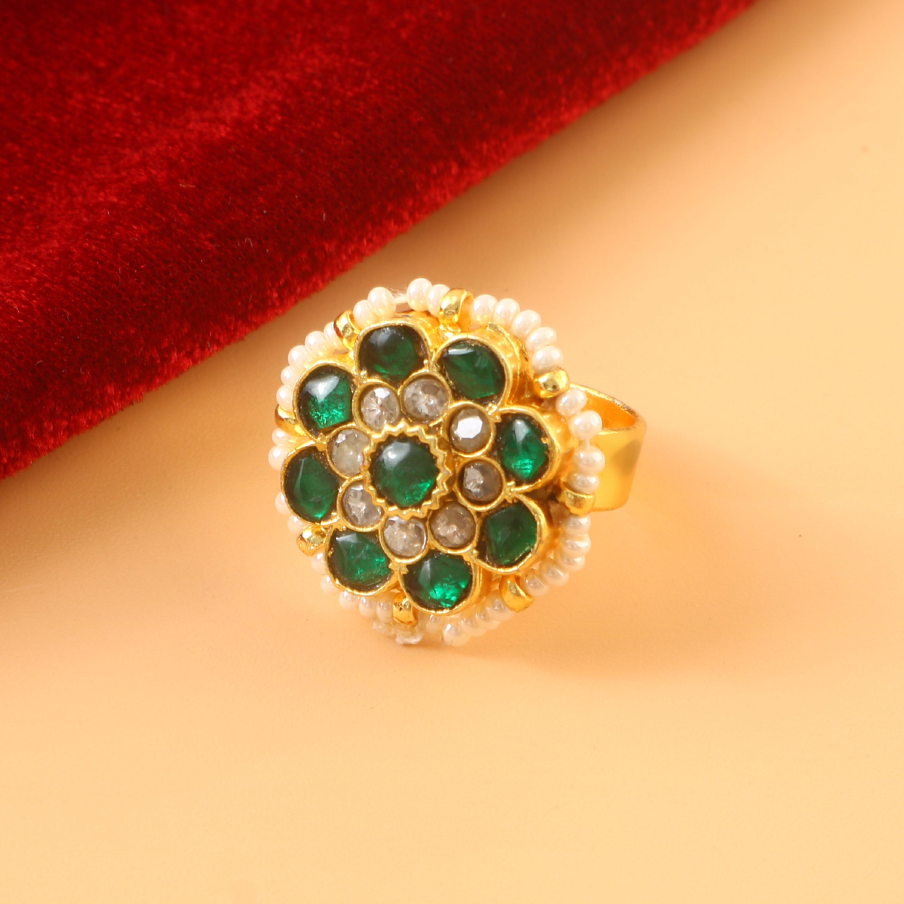 RG-111 - Jadau Kundan Ring with Emerald RG-111 - Jadau Kundan Ring with Emerald