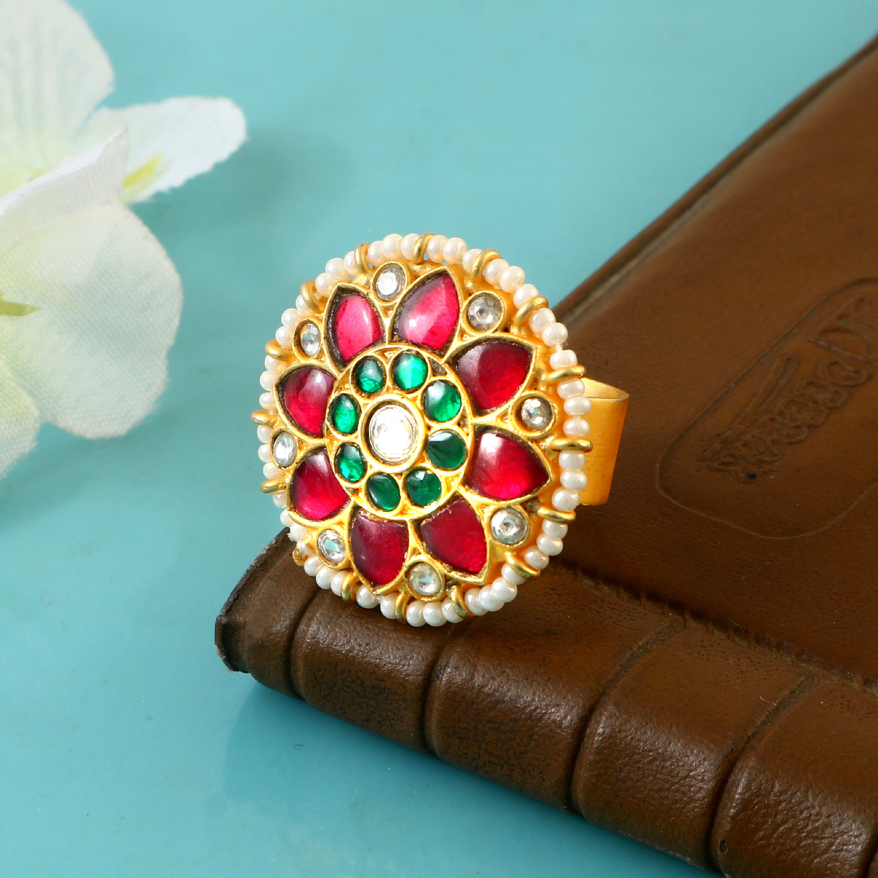 RG-116 - Jadau Kundan Ring with Emerald RG-116 - Jadau Kundan Ring with Emerald