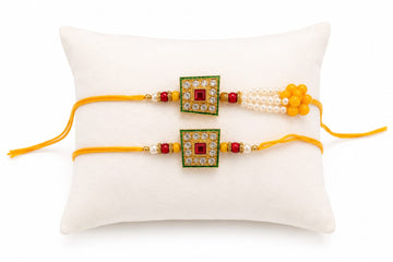 Premium square Kundan centerpiece with sparkling stones RK-136