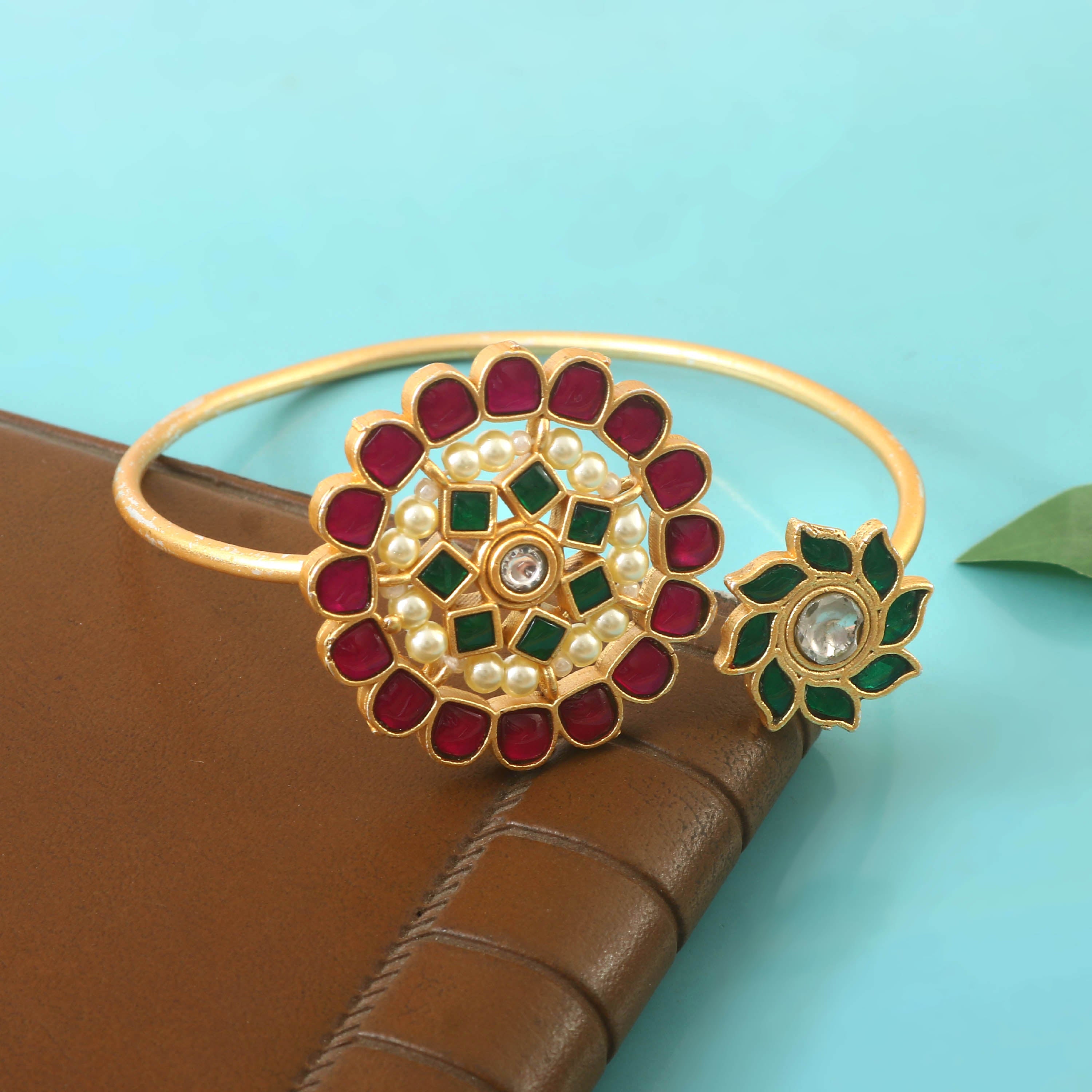 BG-102 - Jadau Kundan Bangle with Emerald