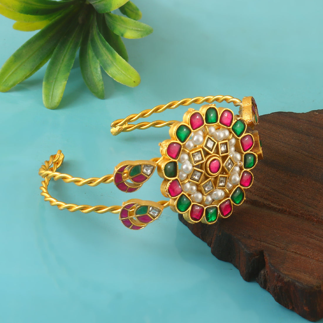 BG-109 - Jadau Kundan Bangle with Emerald