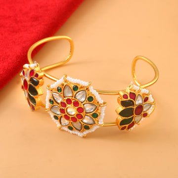 BG-111 - Jadau Kundan Bangle with Emerald