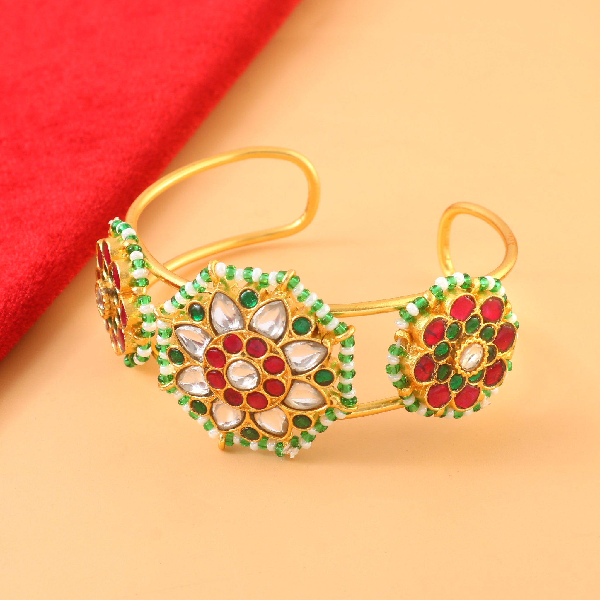BG-117 - Jadau Kundan Bangle with Emerald