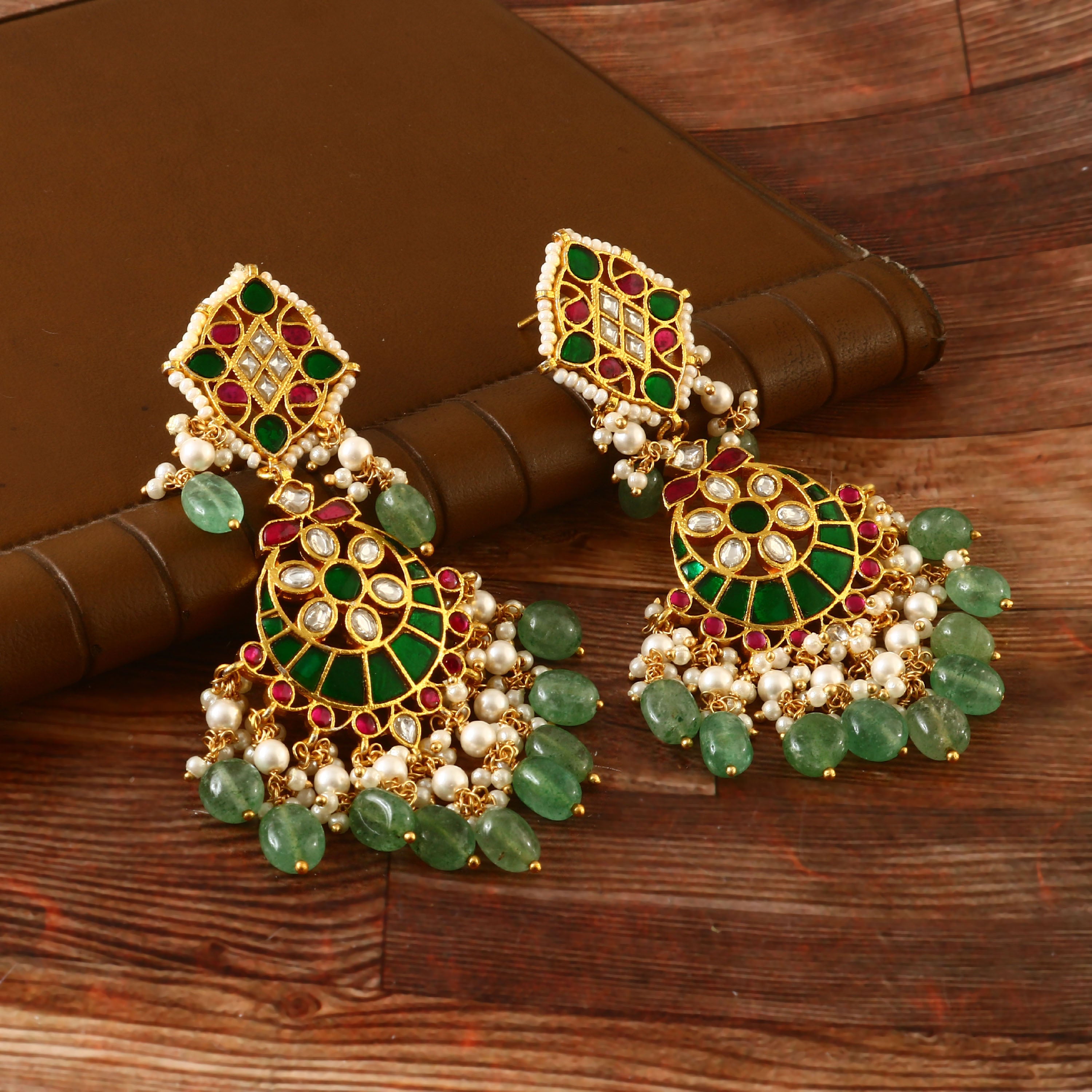 ER-124 - Jadau Kundan Earring with Emerald