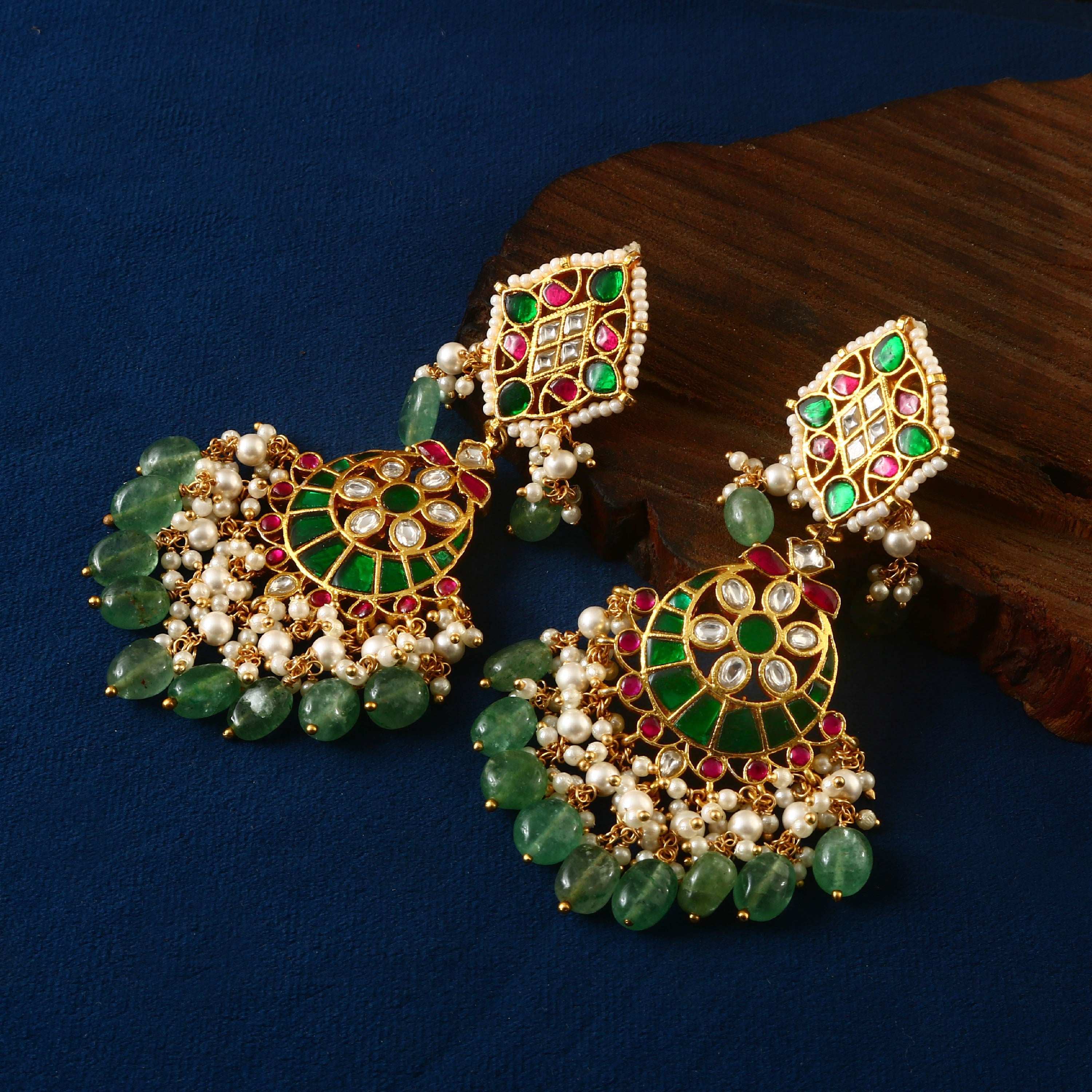 ER-124 - Jadau Kundan Earring with Emerald