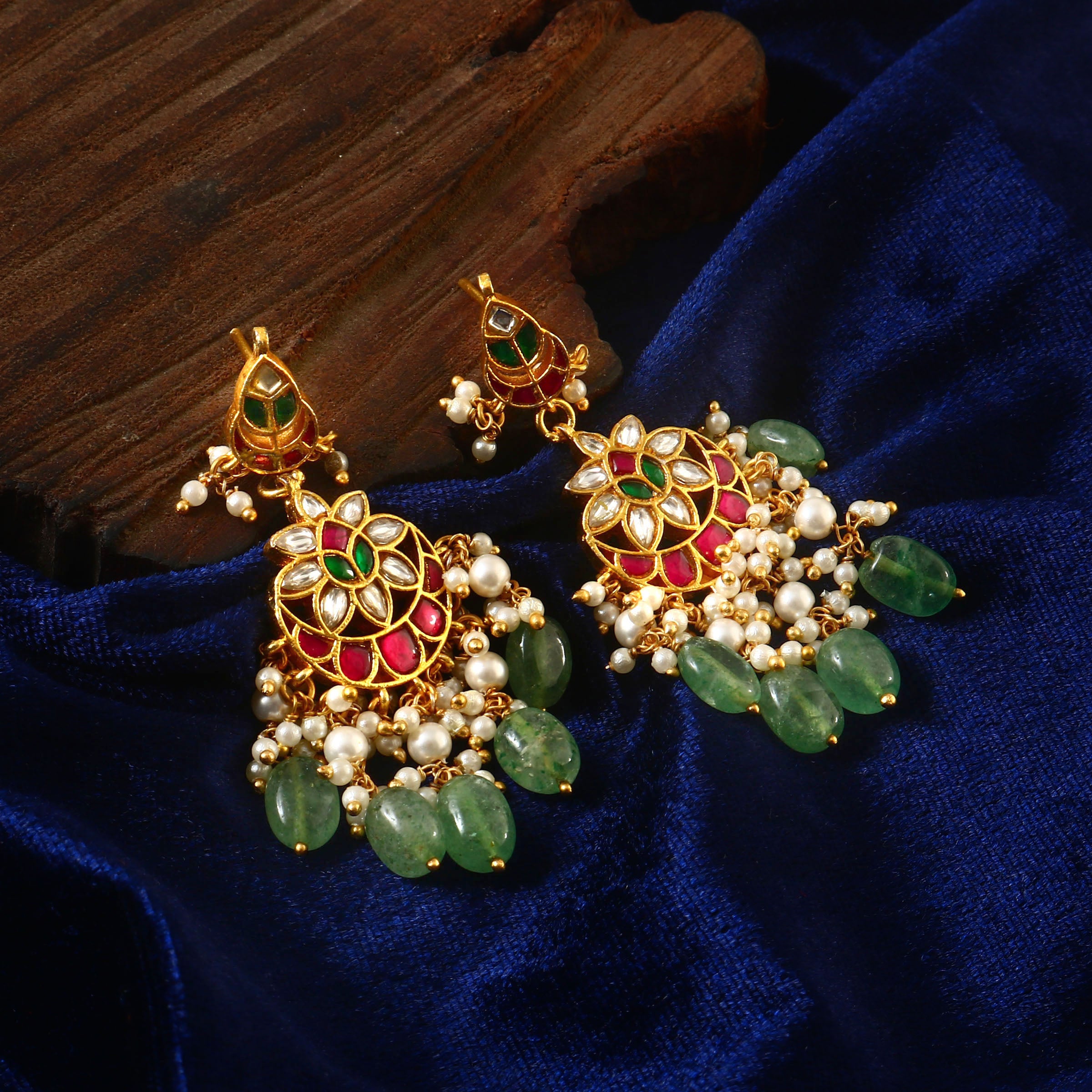 ER-132 - Jadau Kundan Earring with Emerald