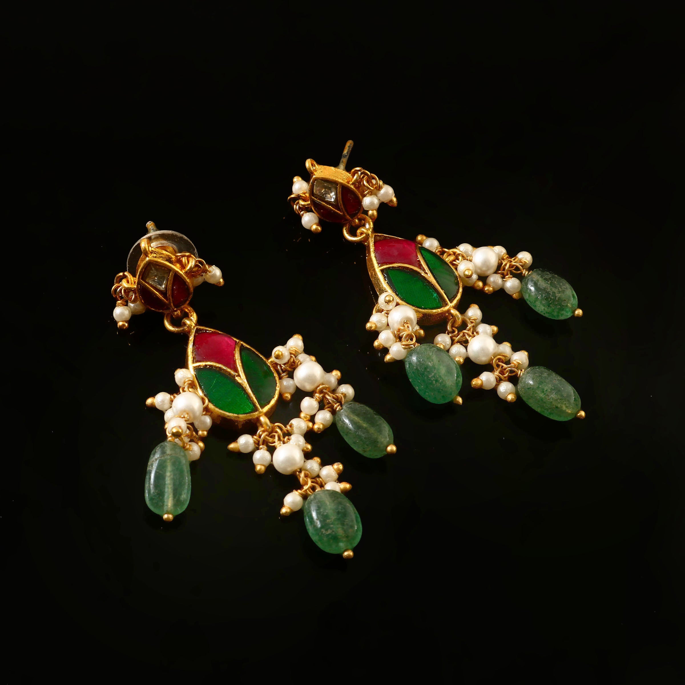 ER-137 - Jadau Kundan Earring with Emerald