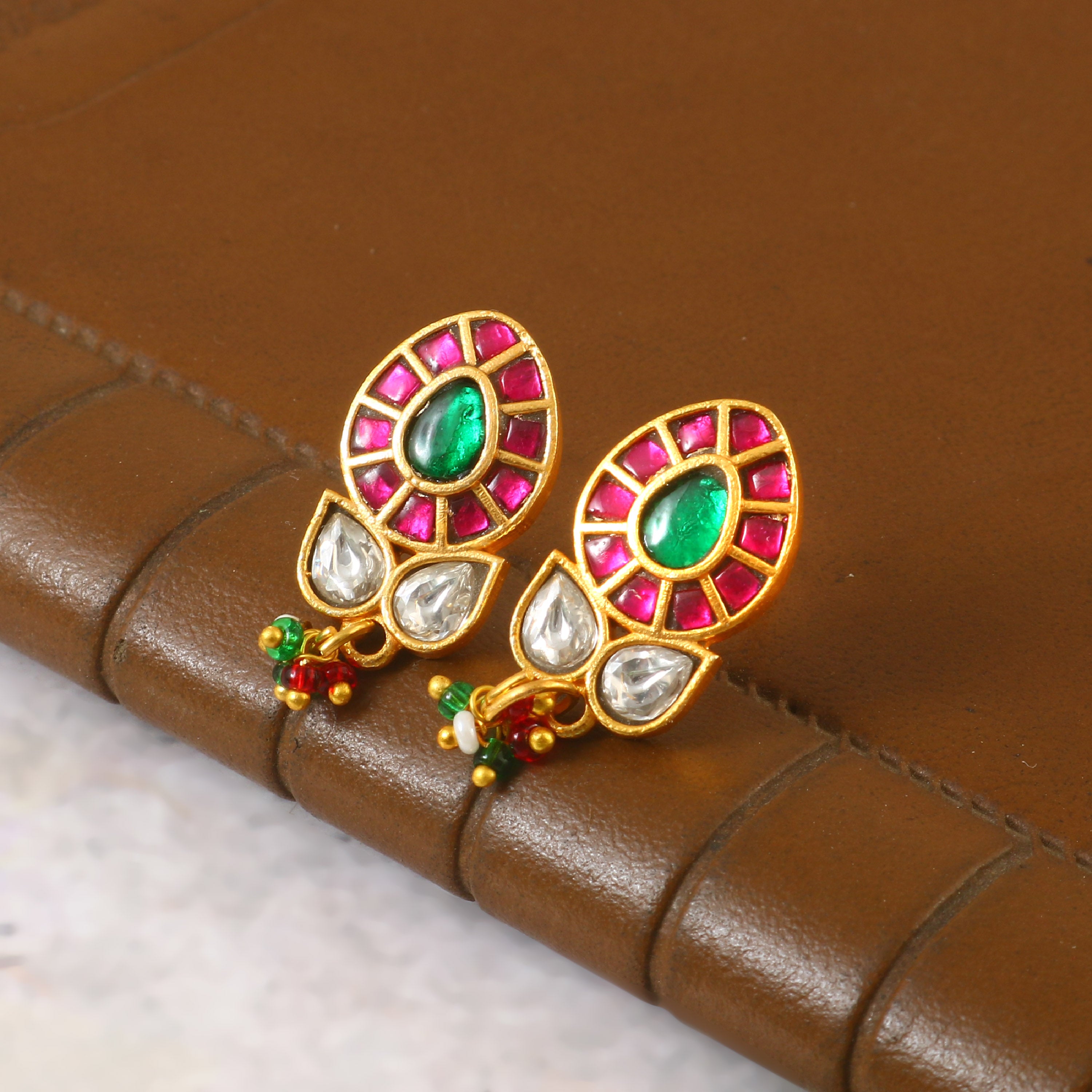 ER-154 - Jadau Kundan Earring with Emerald