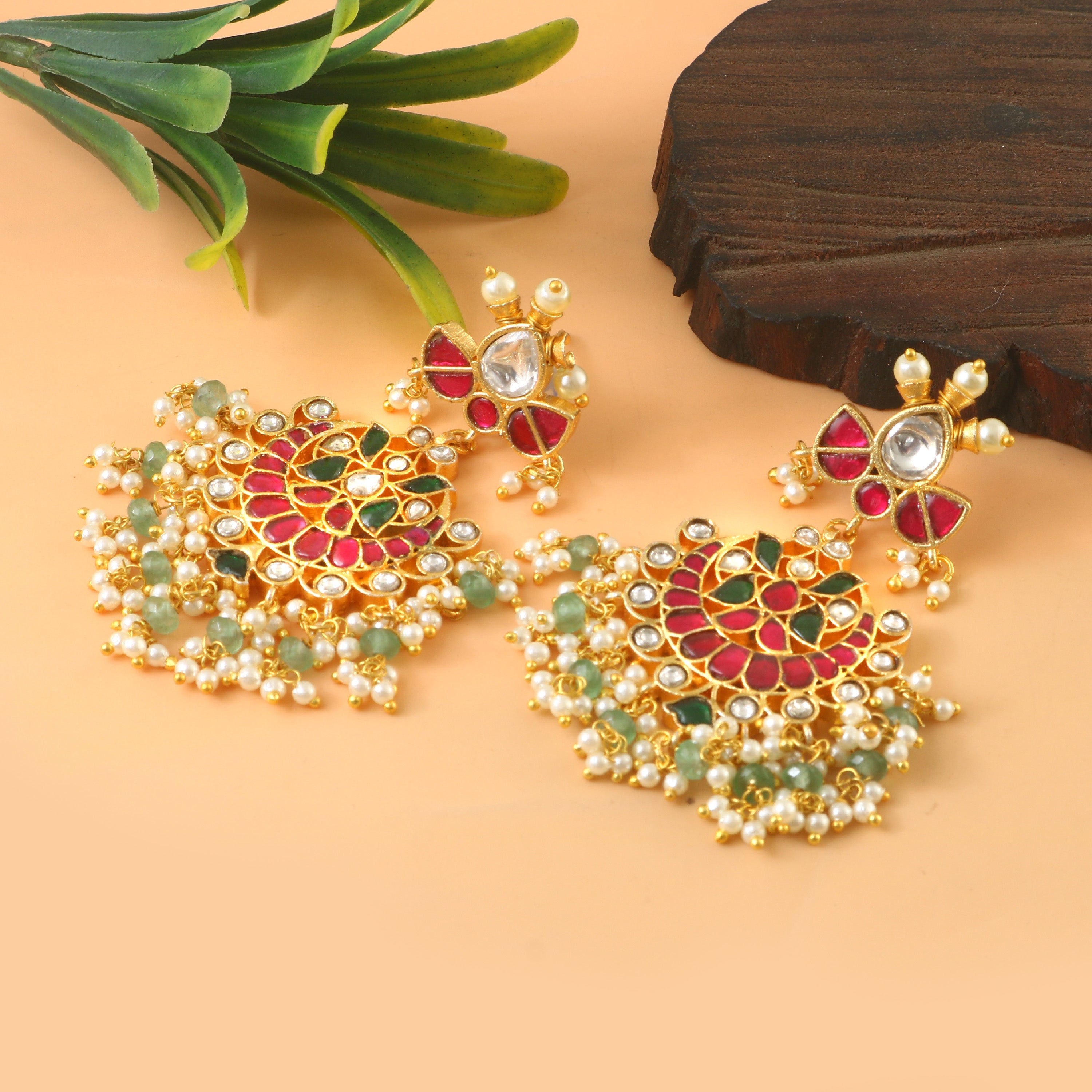 ER-158 - Jadau Kundan Earring with Emerald