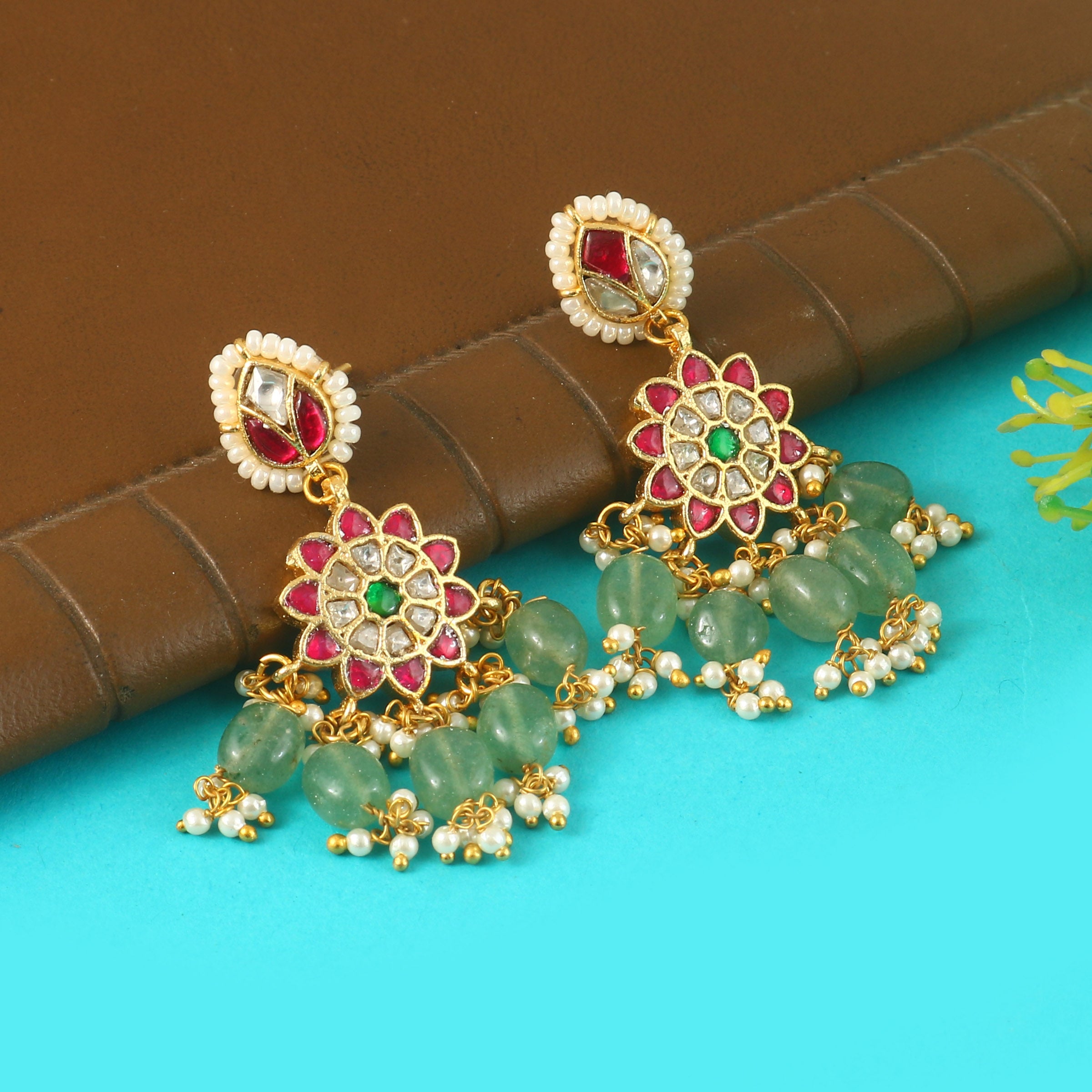 ER-176 - Jadau Kundan Earring with Emerald