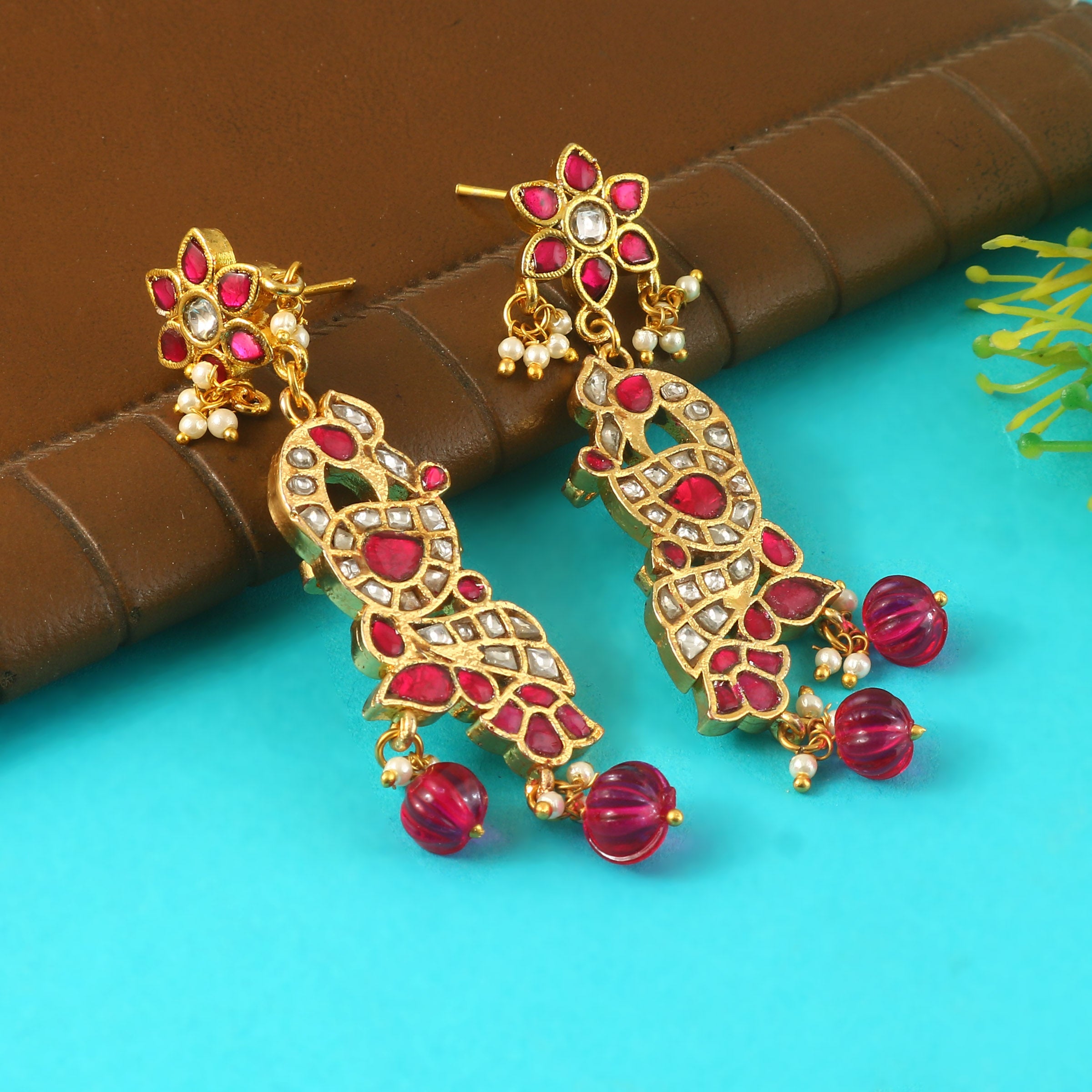 ER-178 - Jadau Kundan Earring with Emerald