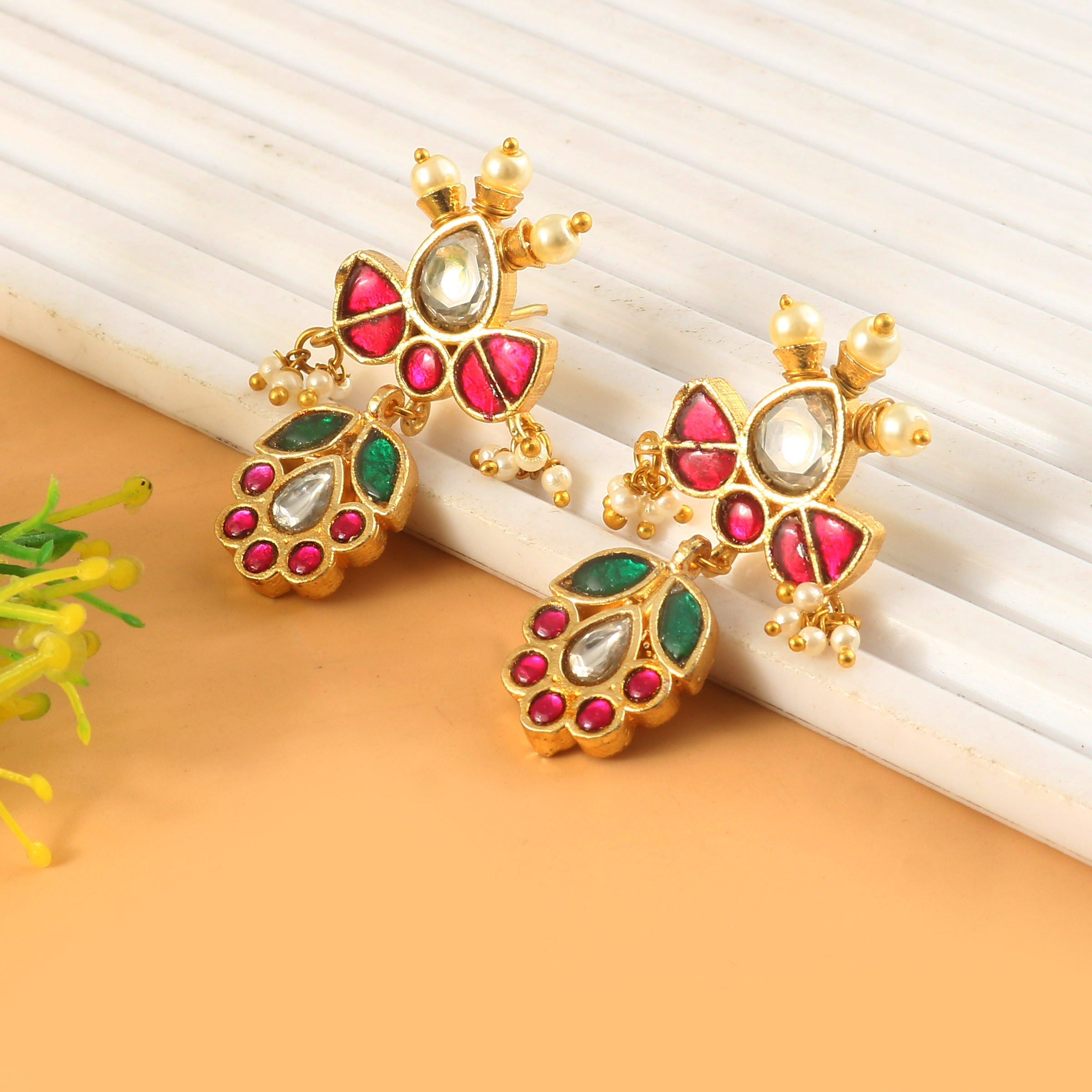 ER-180 - Jadau Kundan Earring with Emerald