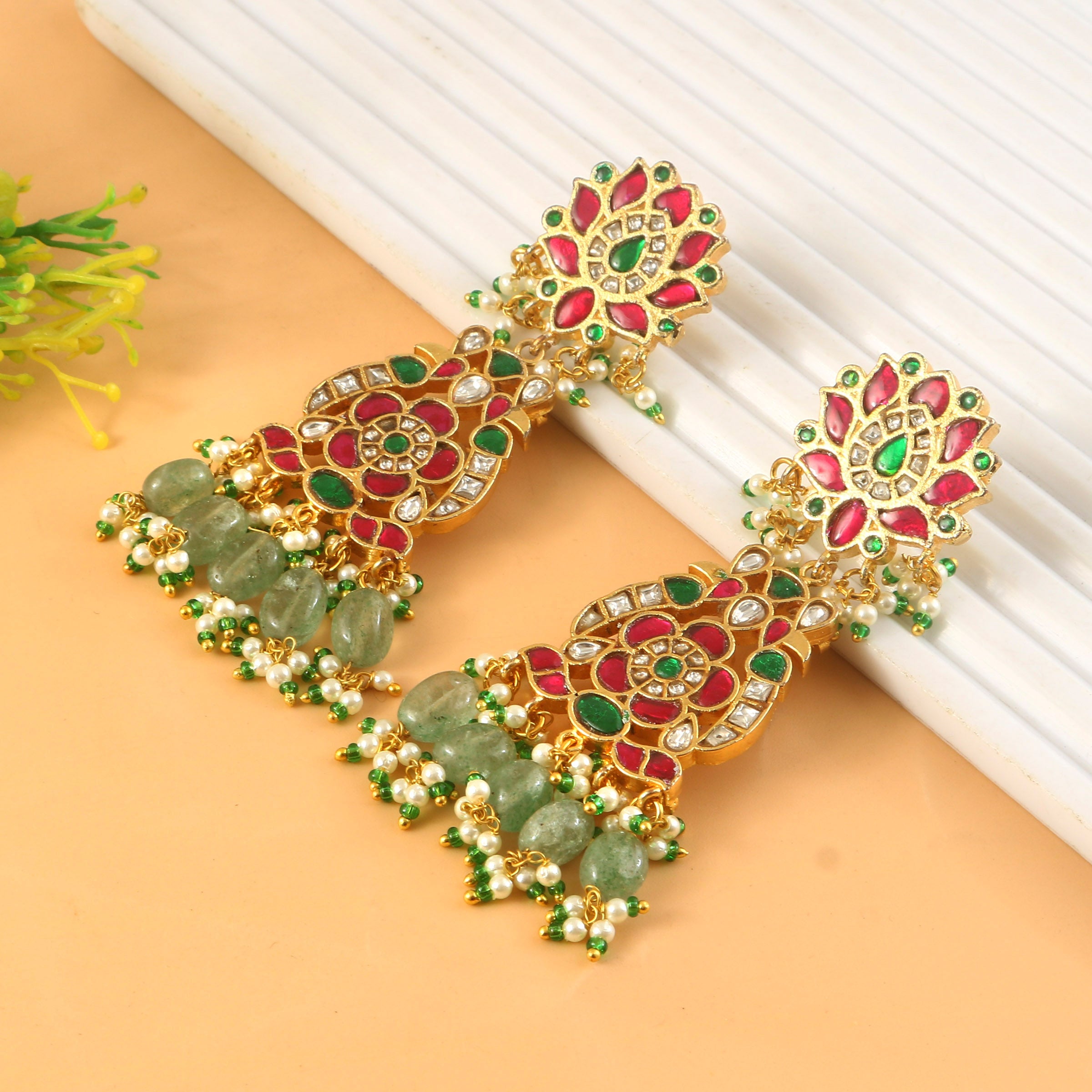 ER-182 - Jadau Kundan Earring with Emerald