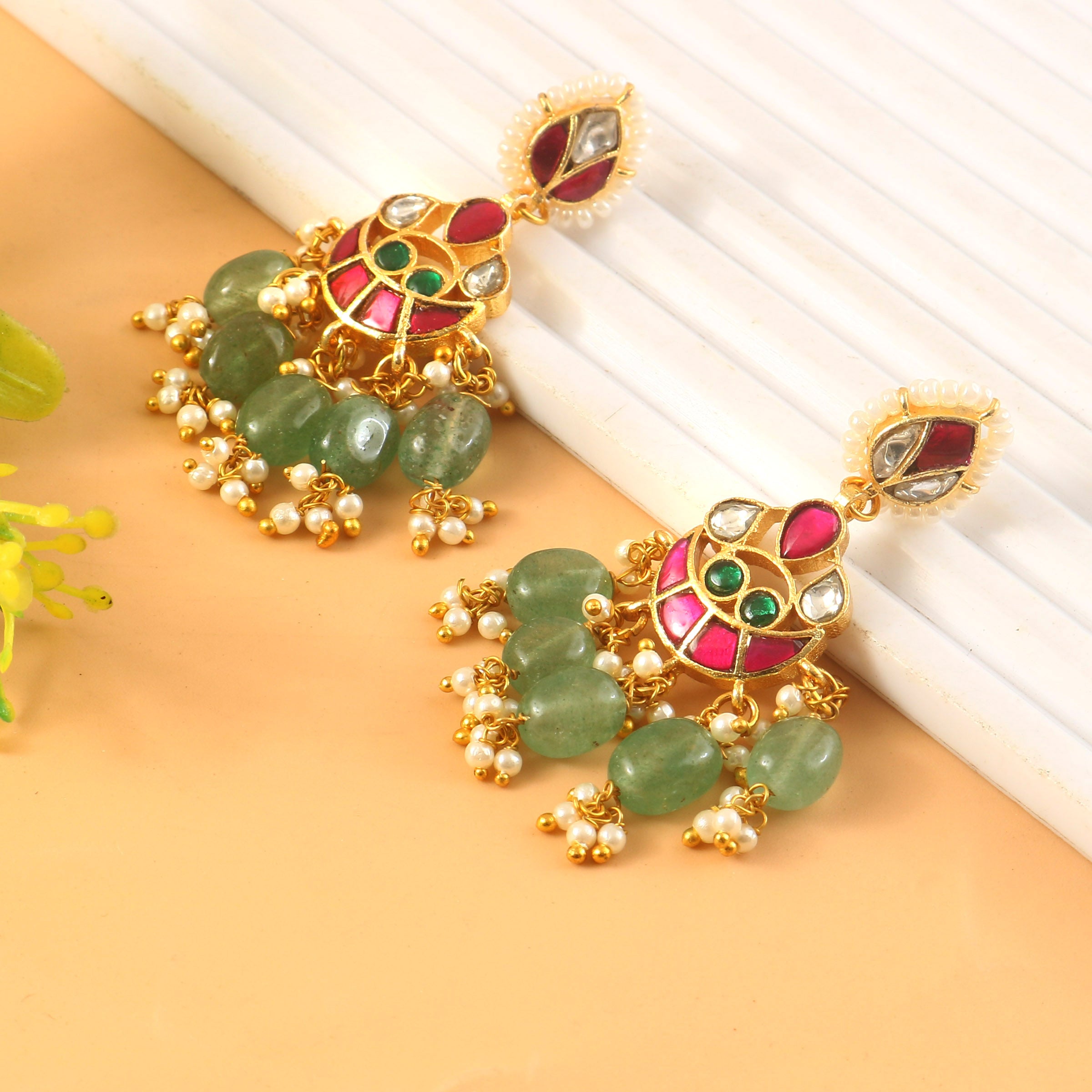 ER-184 - Jadau Kundan Earring with Emerald