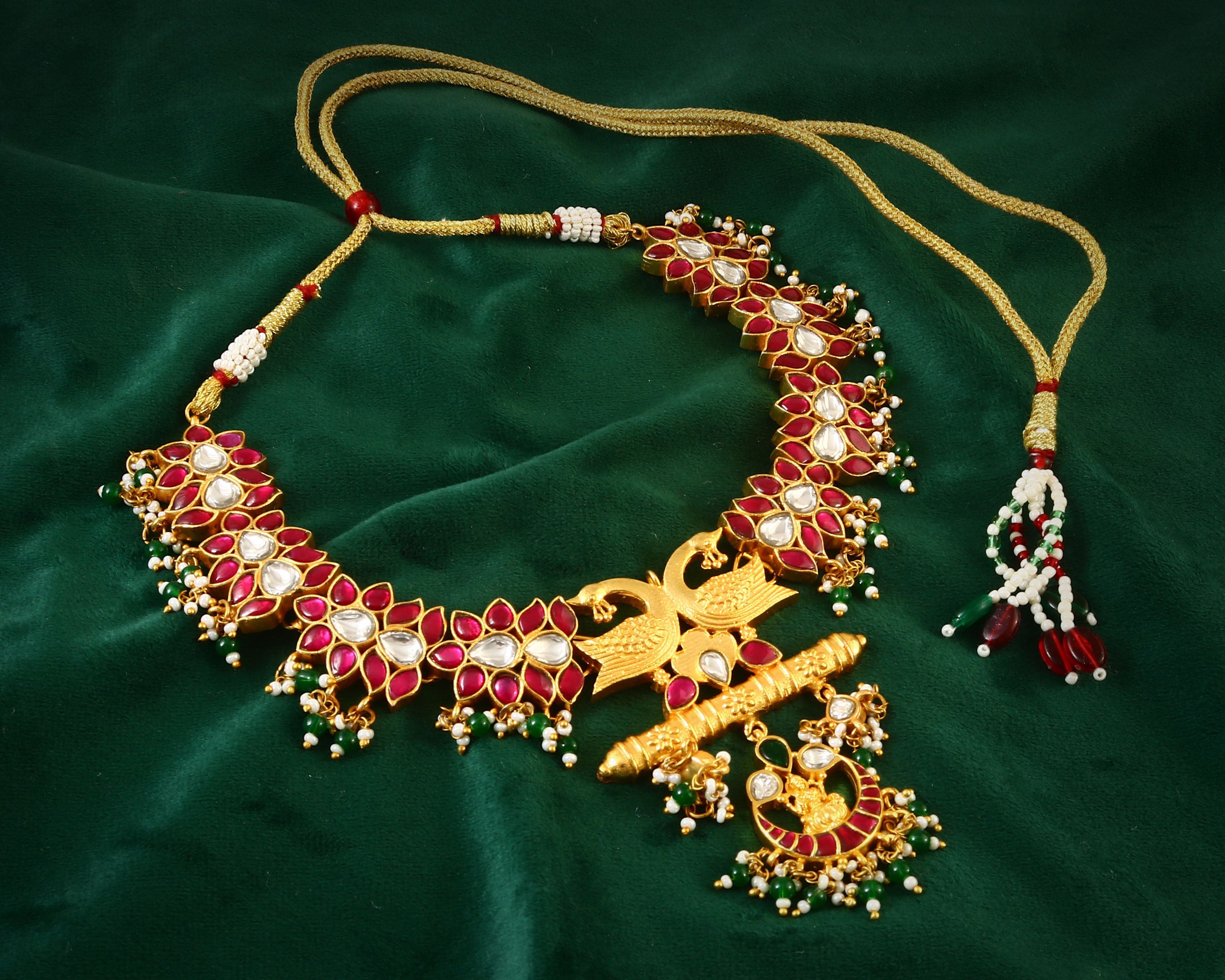 NK-122 - Bhavya Jadau Kundan Set with Mor Pankh