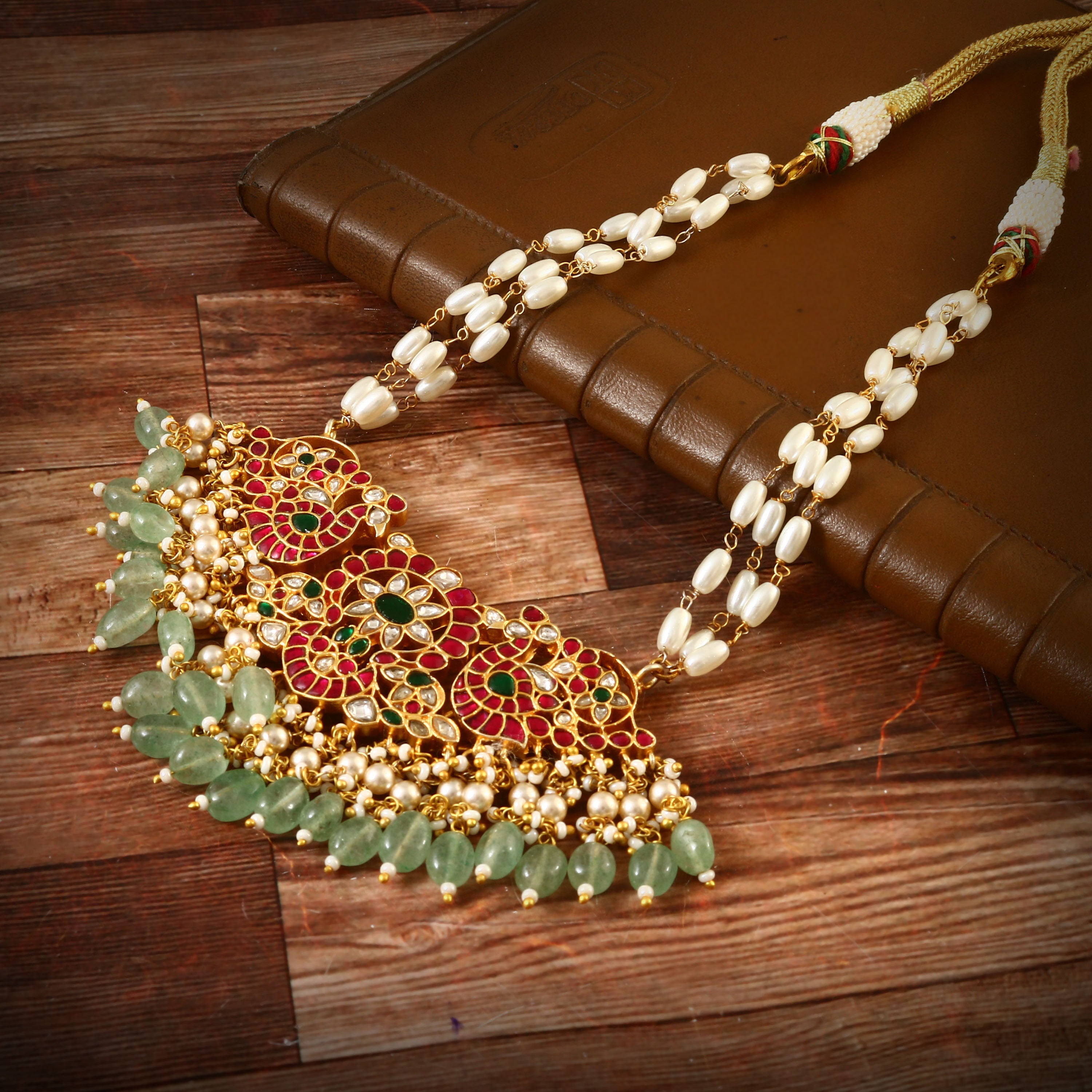 NK-125 - Myra Jadau Kundan Set