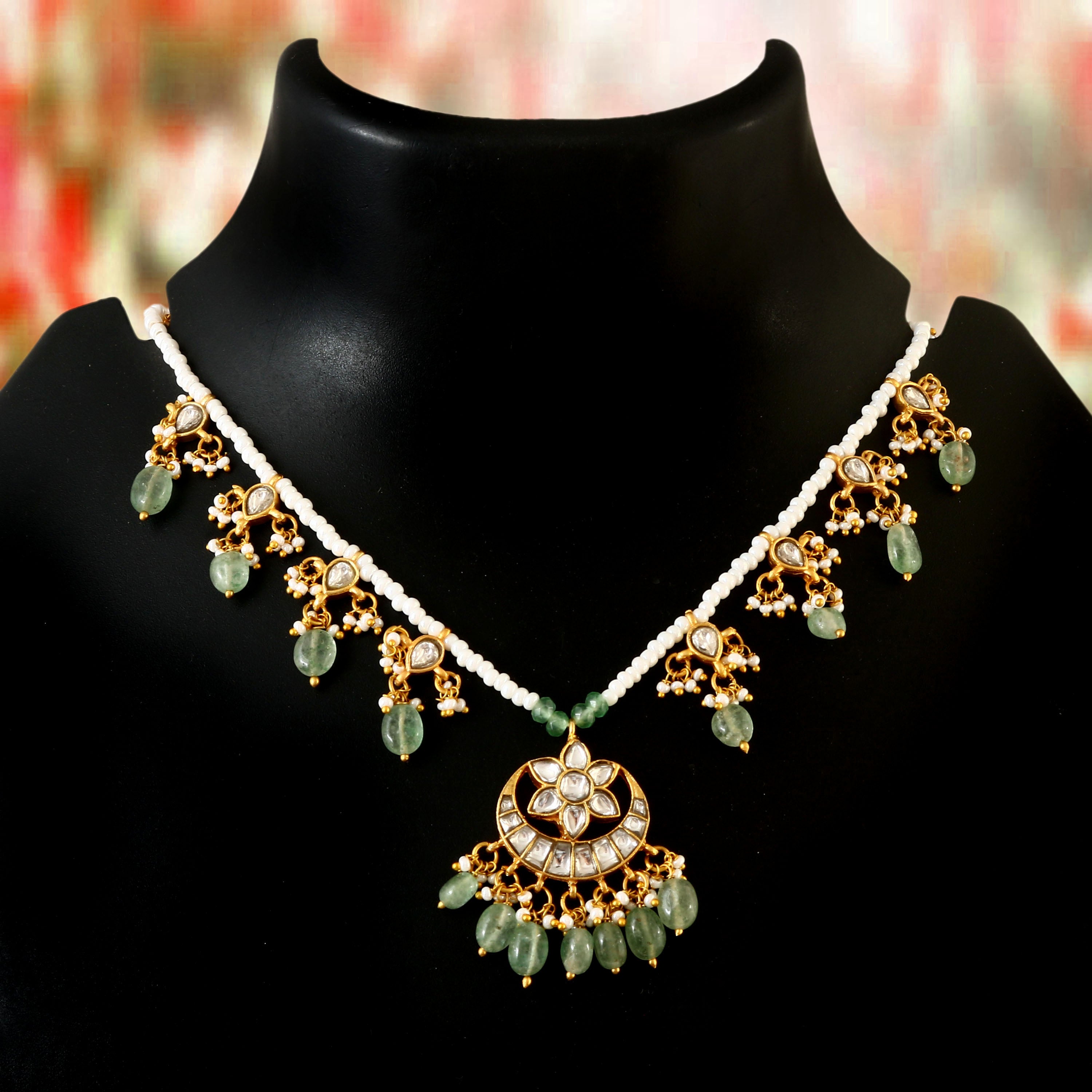 NK-141 - Jadau Kundan Necklace with Emerald