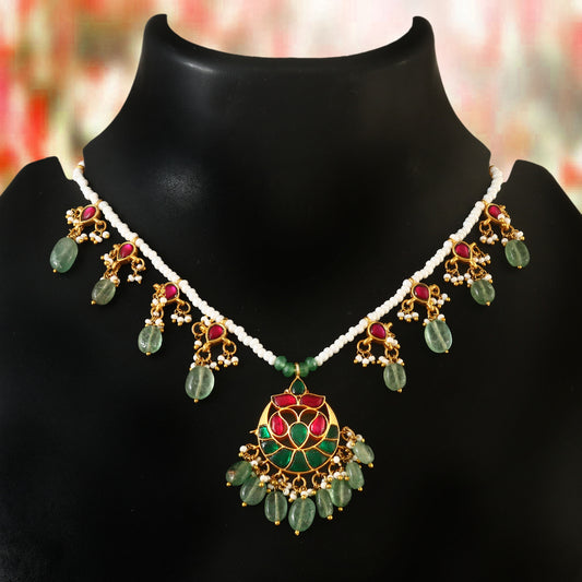 NK-142 - Jadau Kundan Necklace with Emerald