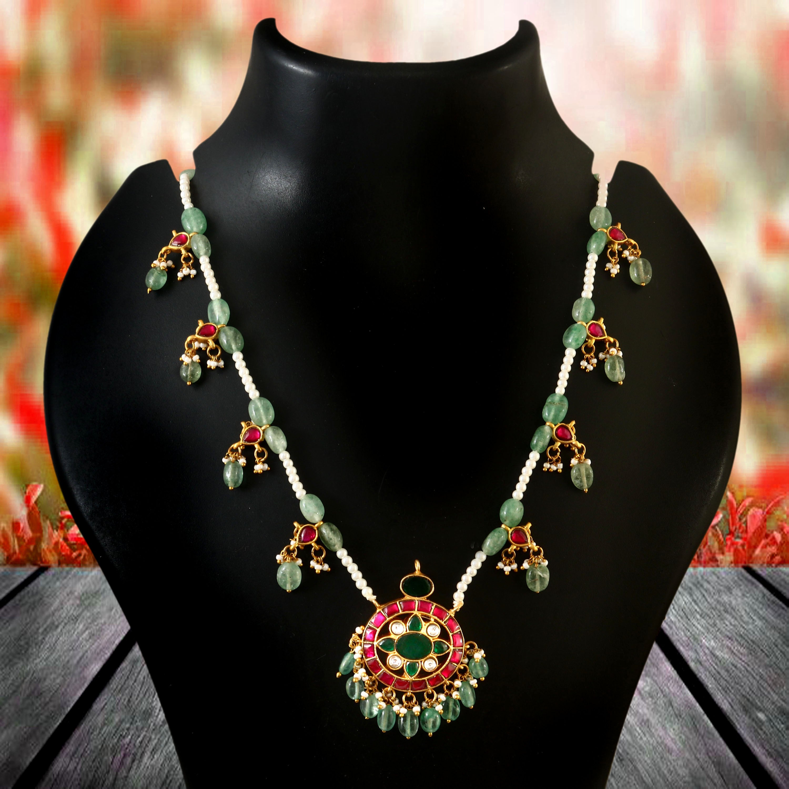 NK-143 - Jadau Kundan Necklace with Emerald
