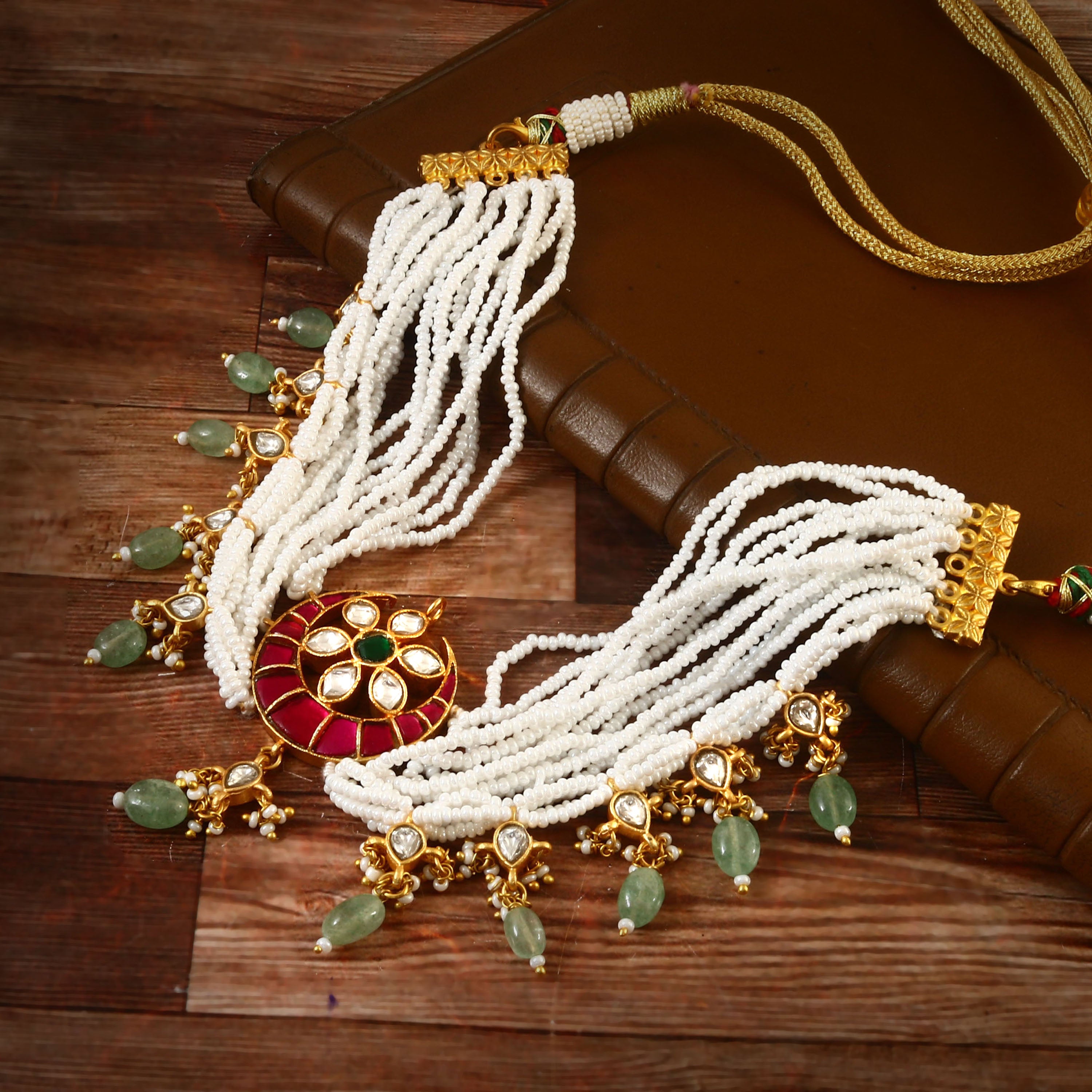 NK-145 - Jadau Kundan Necklace with Emerald