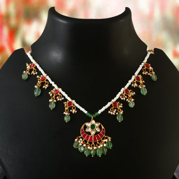 NK-152- Jadau Kundan Necklace with Emerald