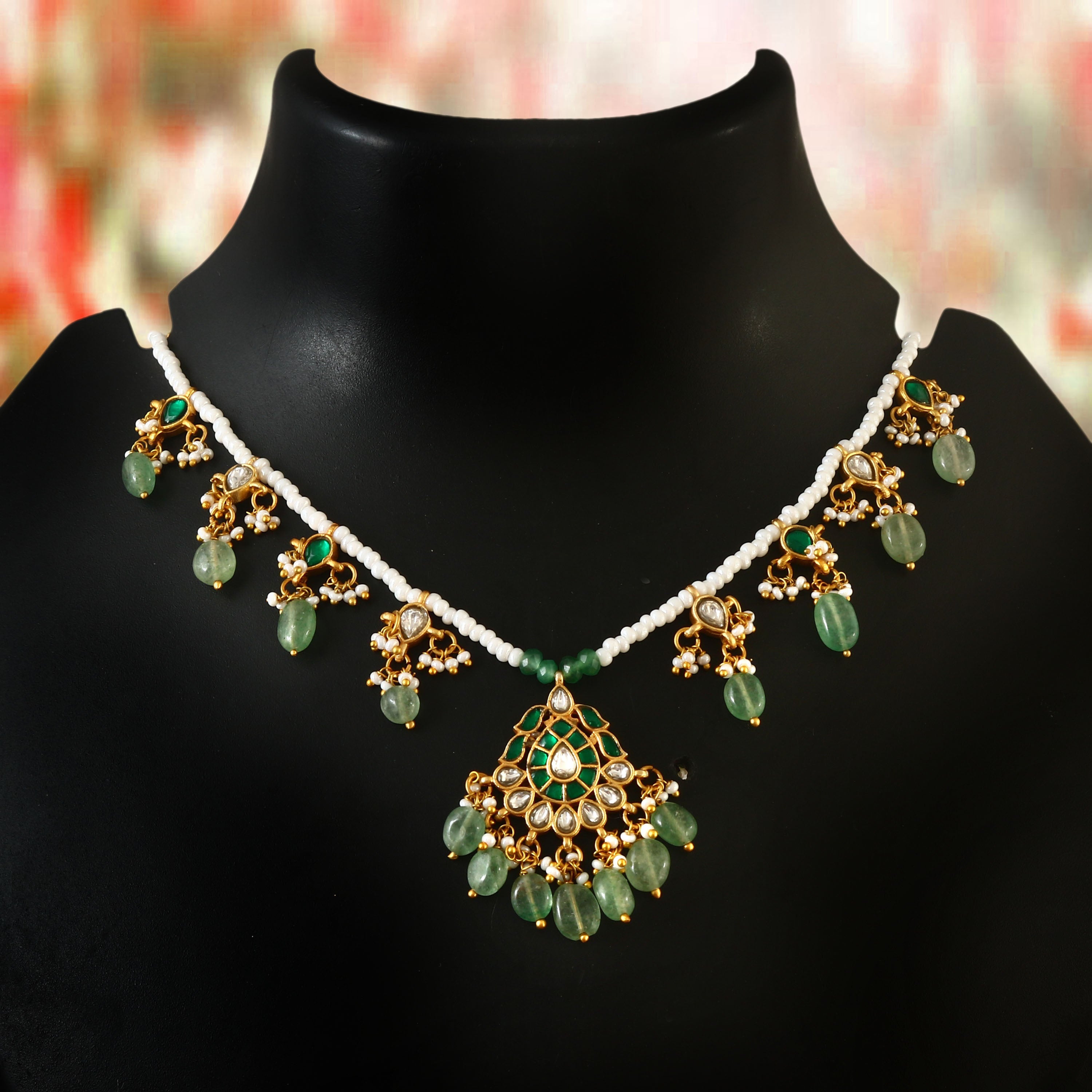 NK-154- Jadau Kundan Necklace with Emerald
