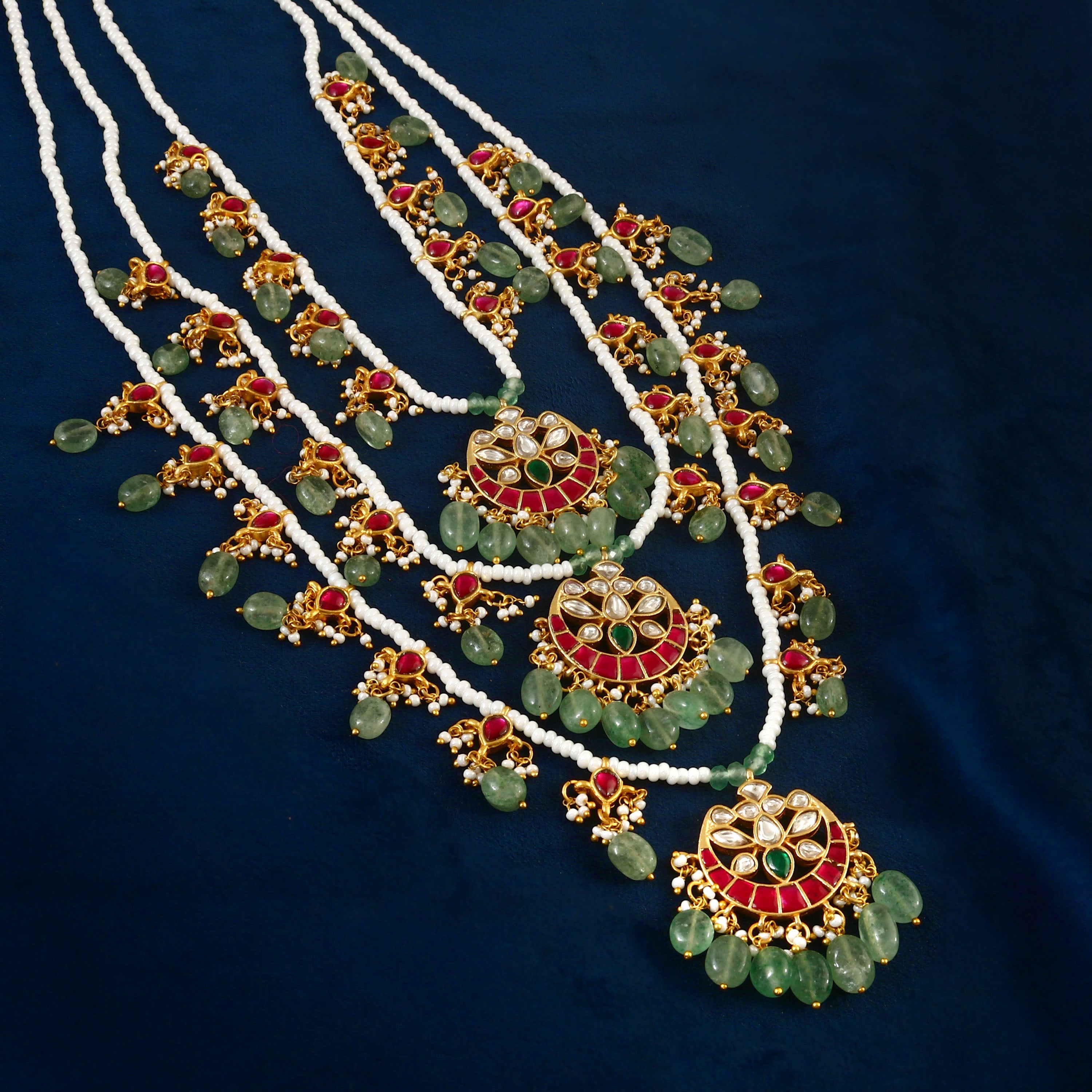 NK-162- Jadau Kundan Necklace with Emerald