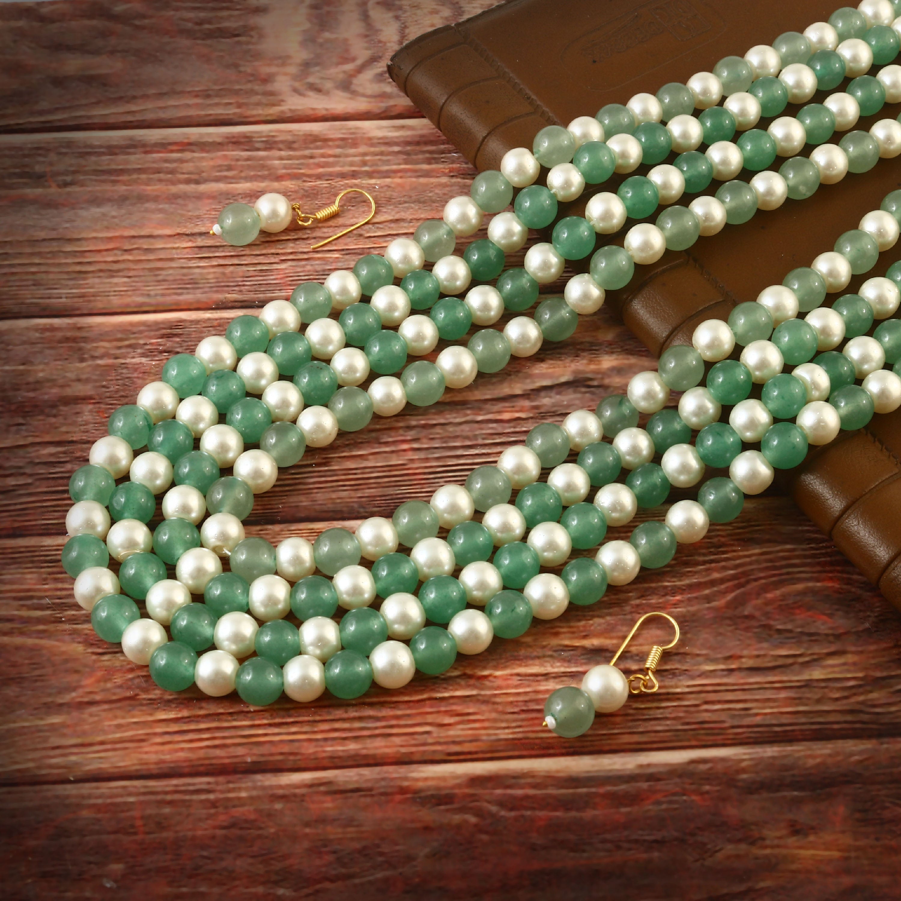 BM-116 - Jadau Kundan Beads Necklace with Emerald