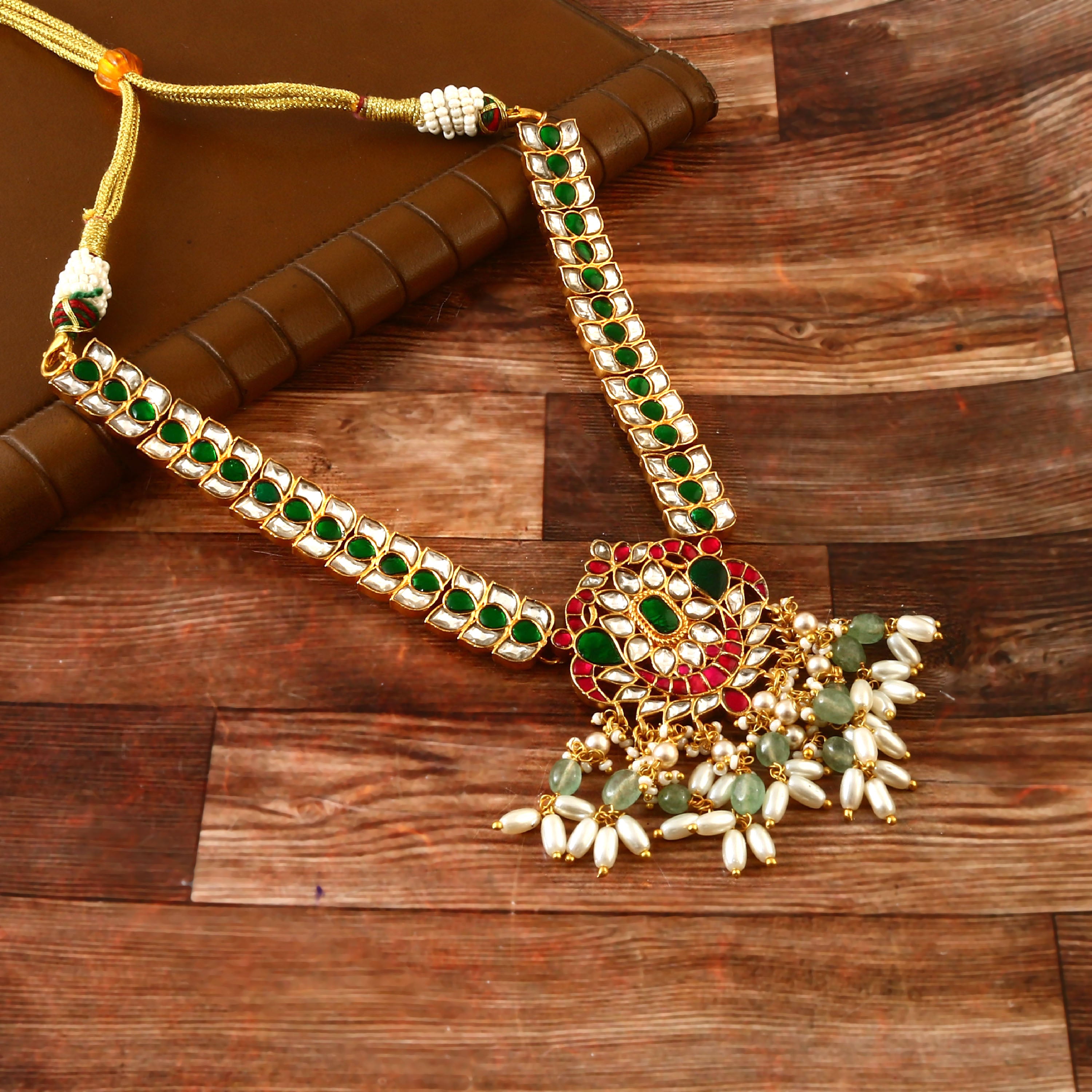 NK-165 - Jadau Kundan Necklace with Emerald