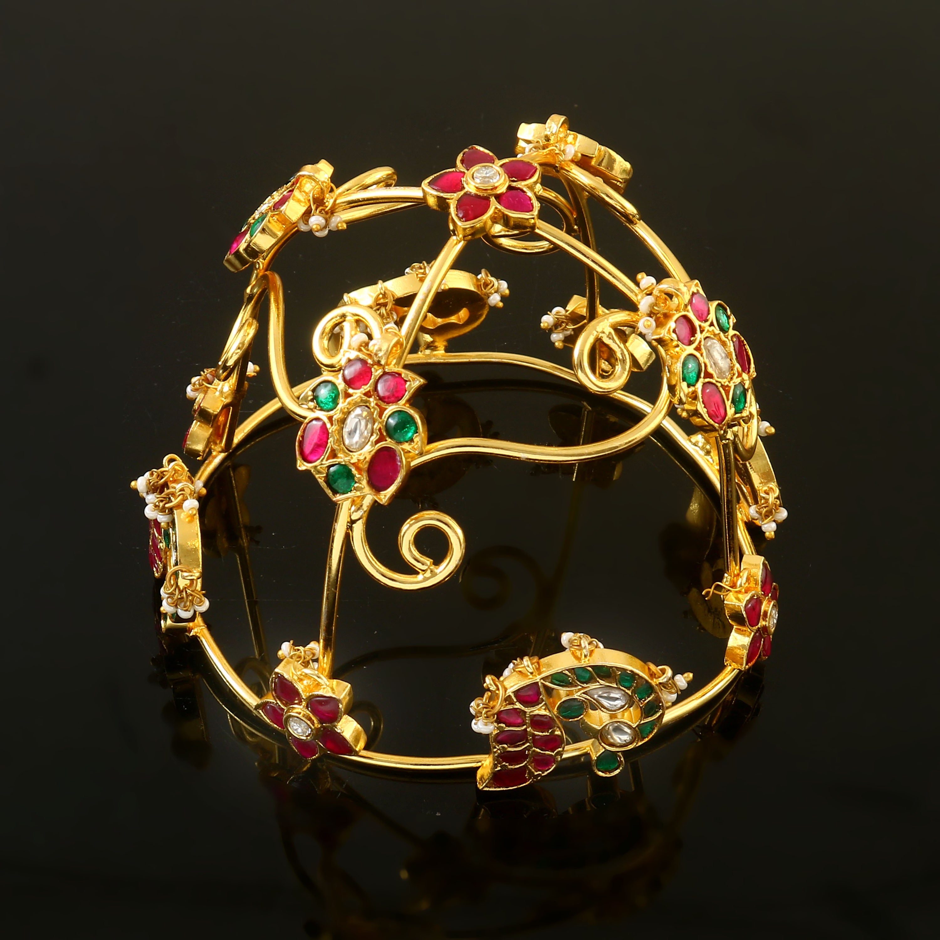 JD-107 - Jadau Kundan Jadebille with Emerald