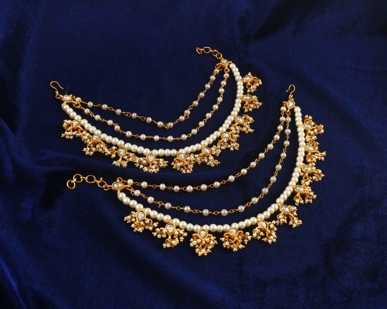 MA-105 - Jadau Kundan Maatal with Emerald
