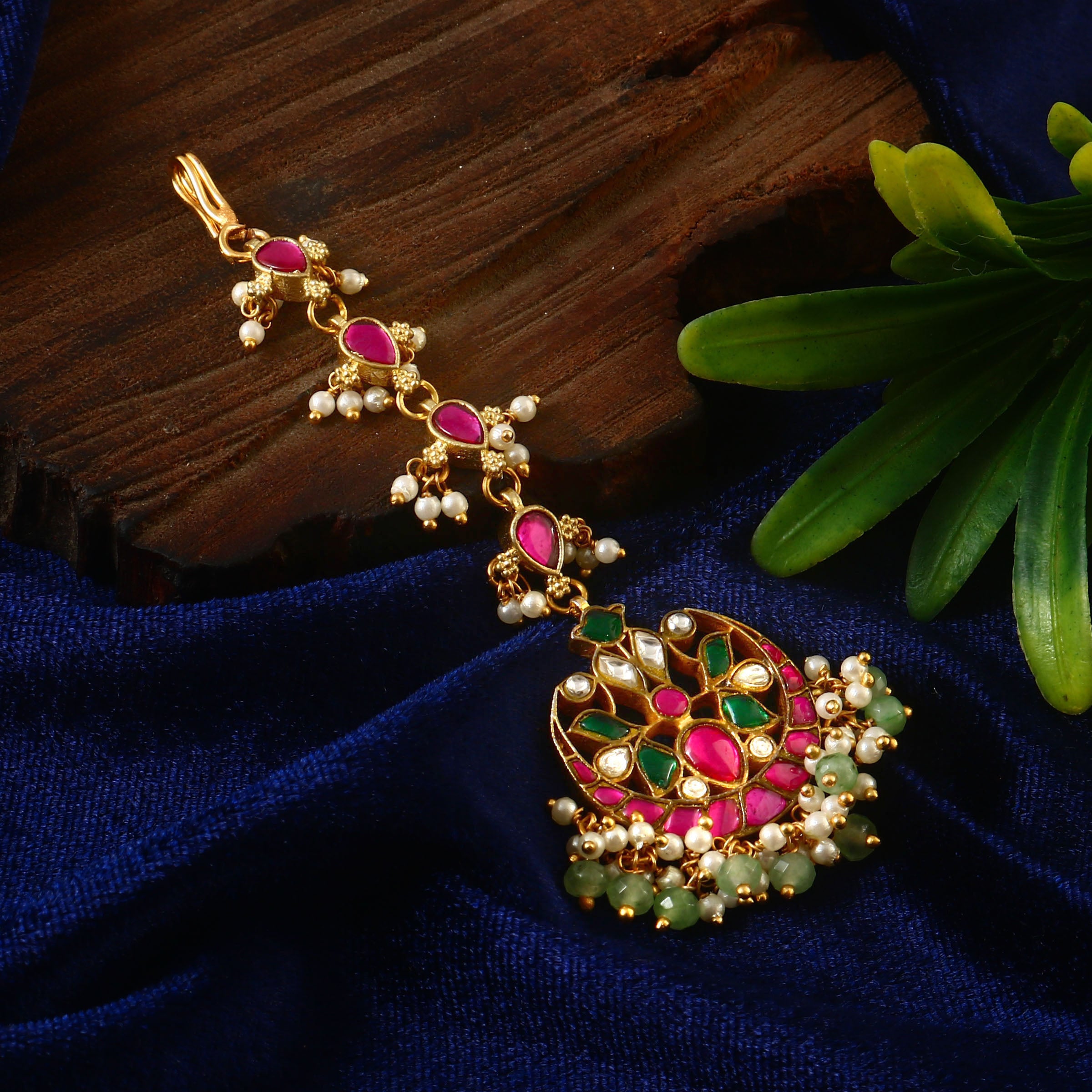 MT-121 - Jadau Kundan Mangtika with Emerald