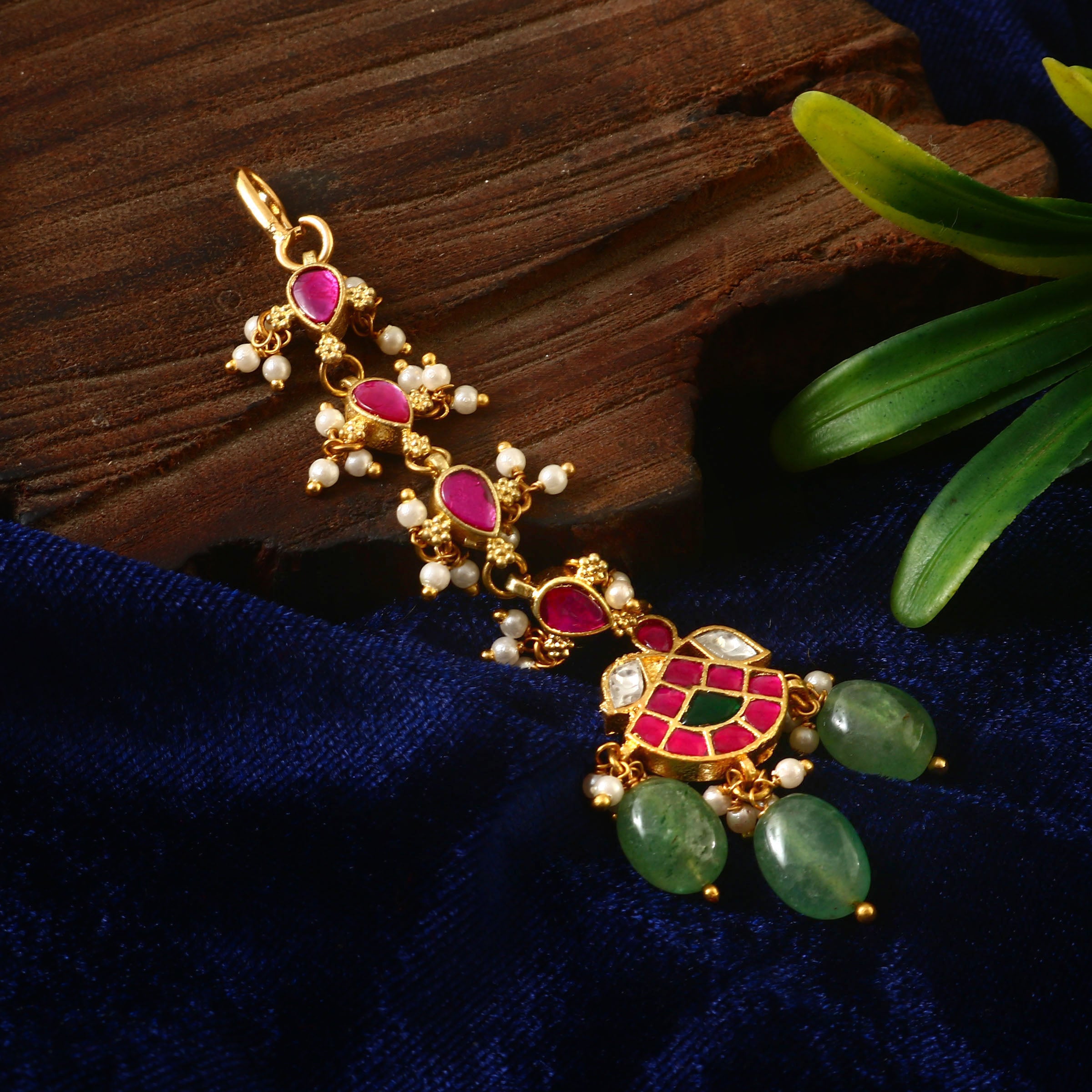 MT-124 - Jadau Kundan Mangtika with Emerald