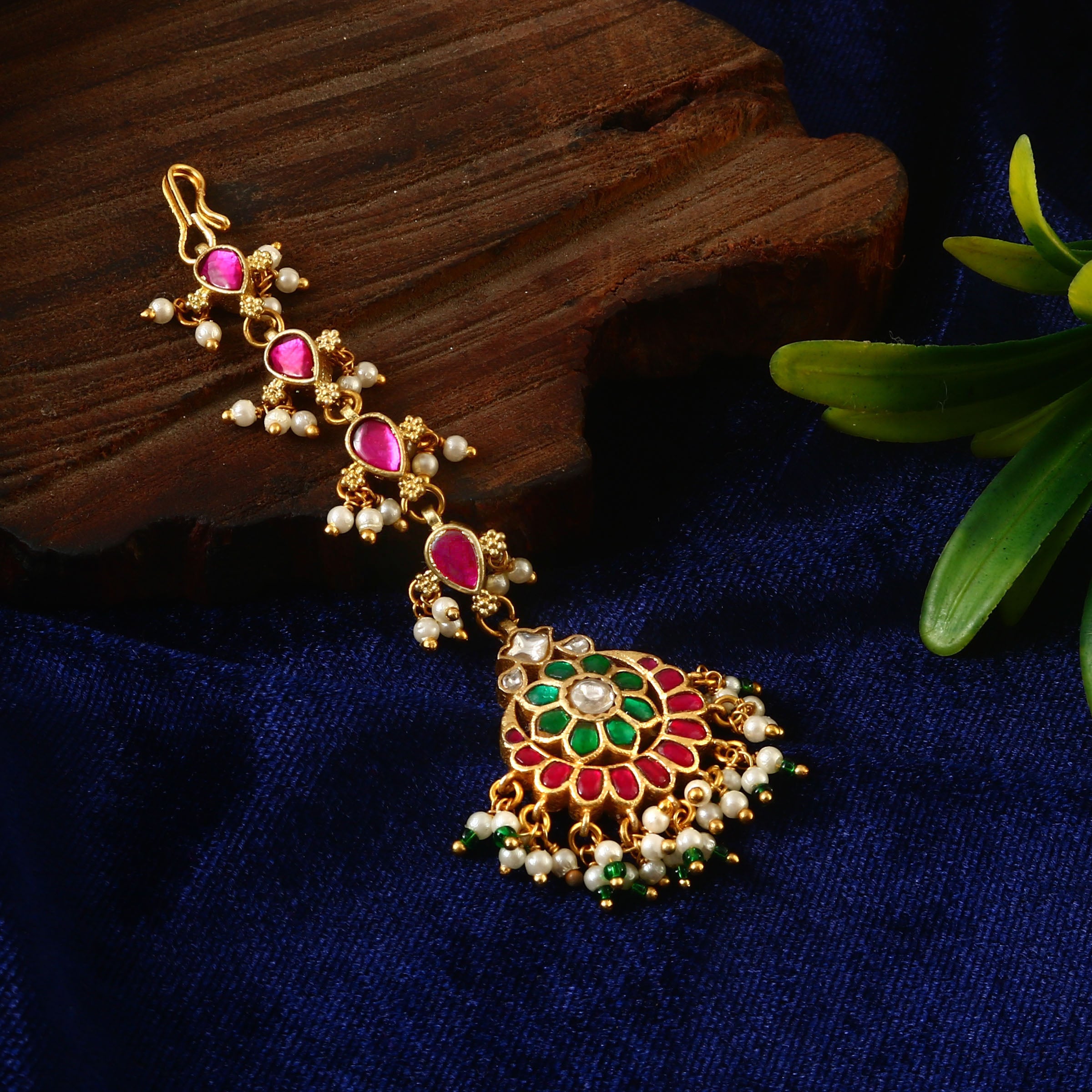 MT-126 - Jadau Kundan Mangtika with Emerald