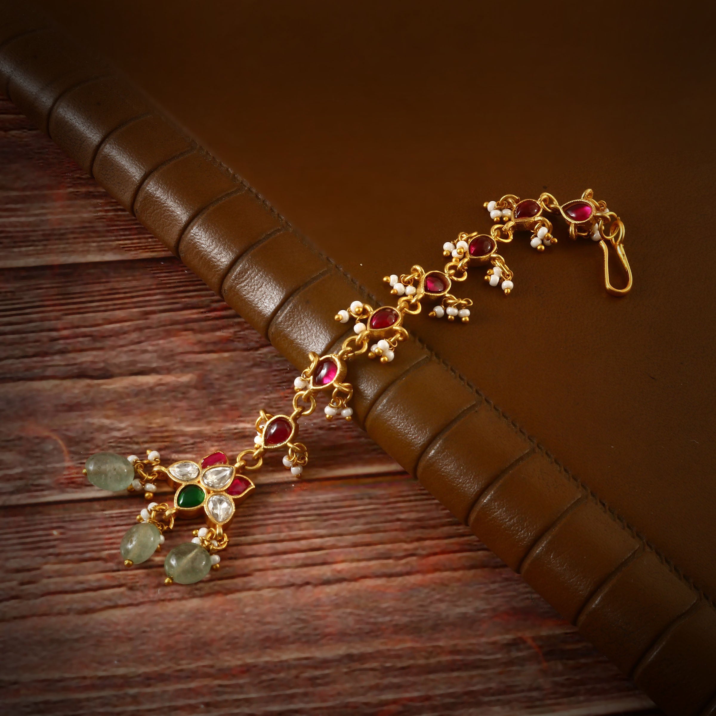 MT-129 - Jadau Kundan Mangtika with Emerald