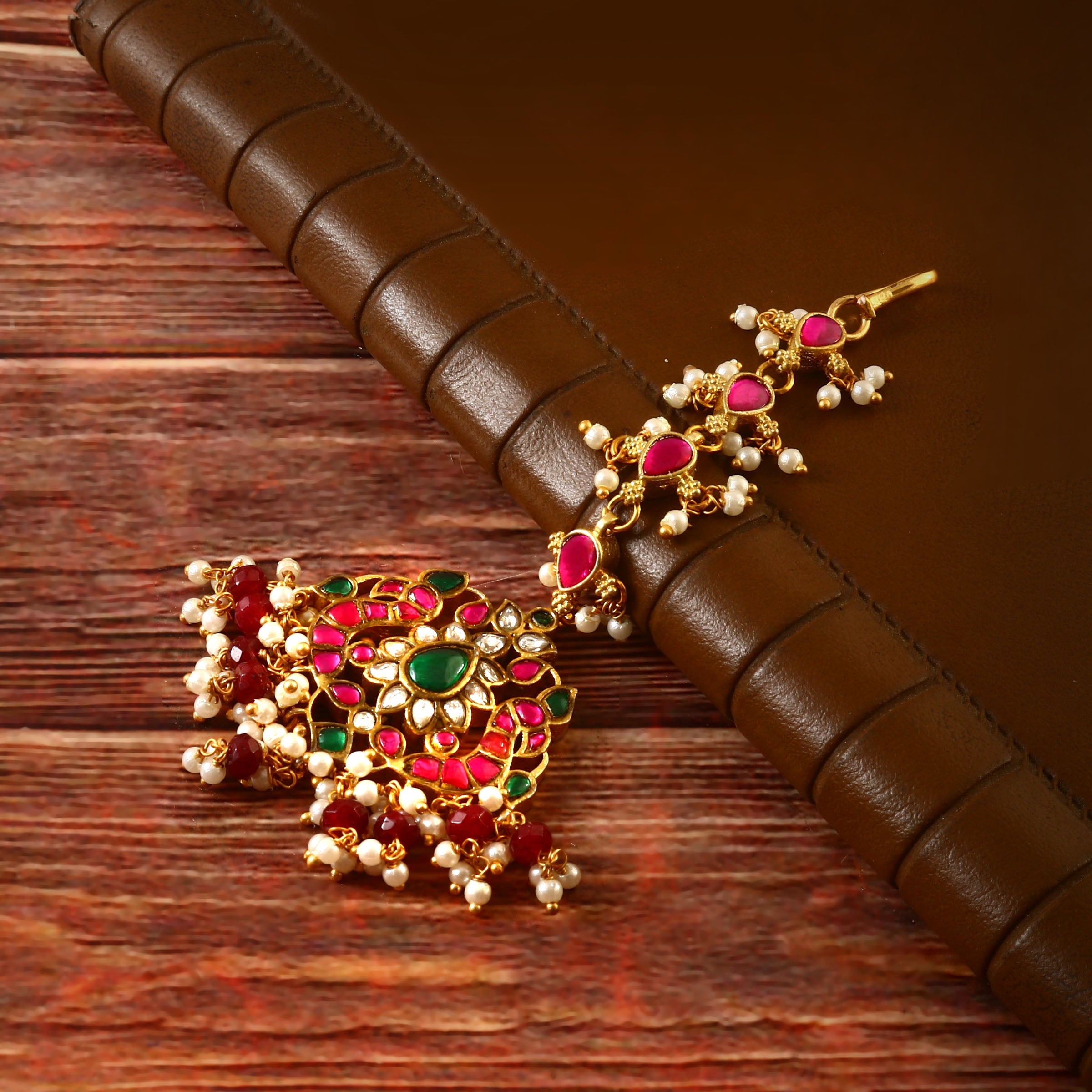 MT-130 - Jadau Kundan Mangtika with Emerald