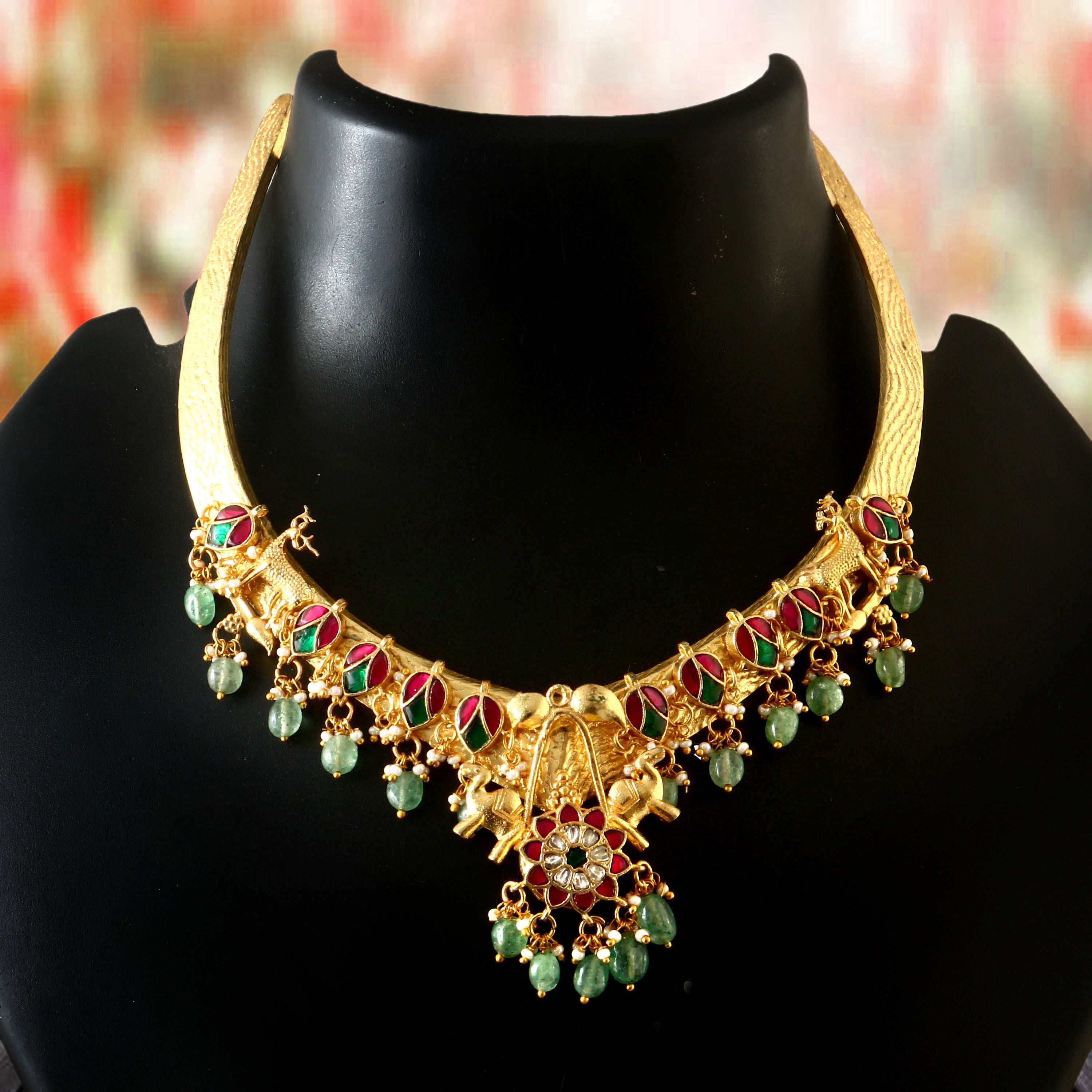 NK-189 - Jadau Kundan Necklace with Emerald