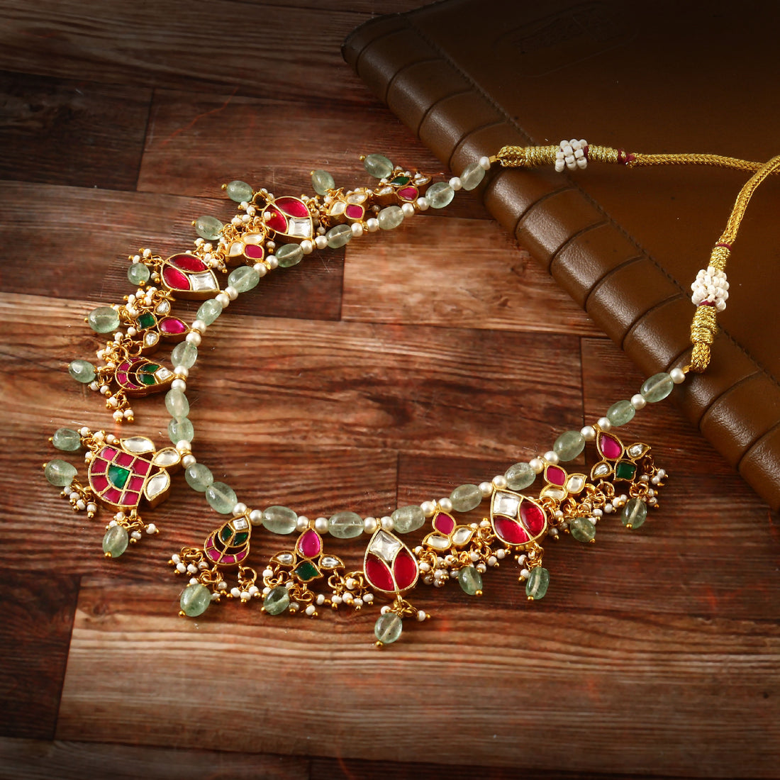 NK-191 - Jadau Kundan Necklace with Emerald