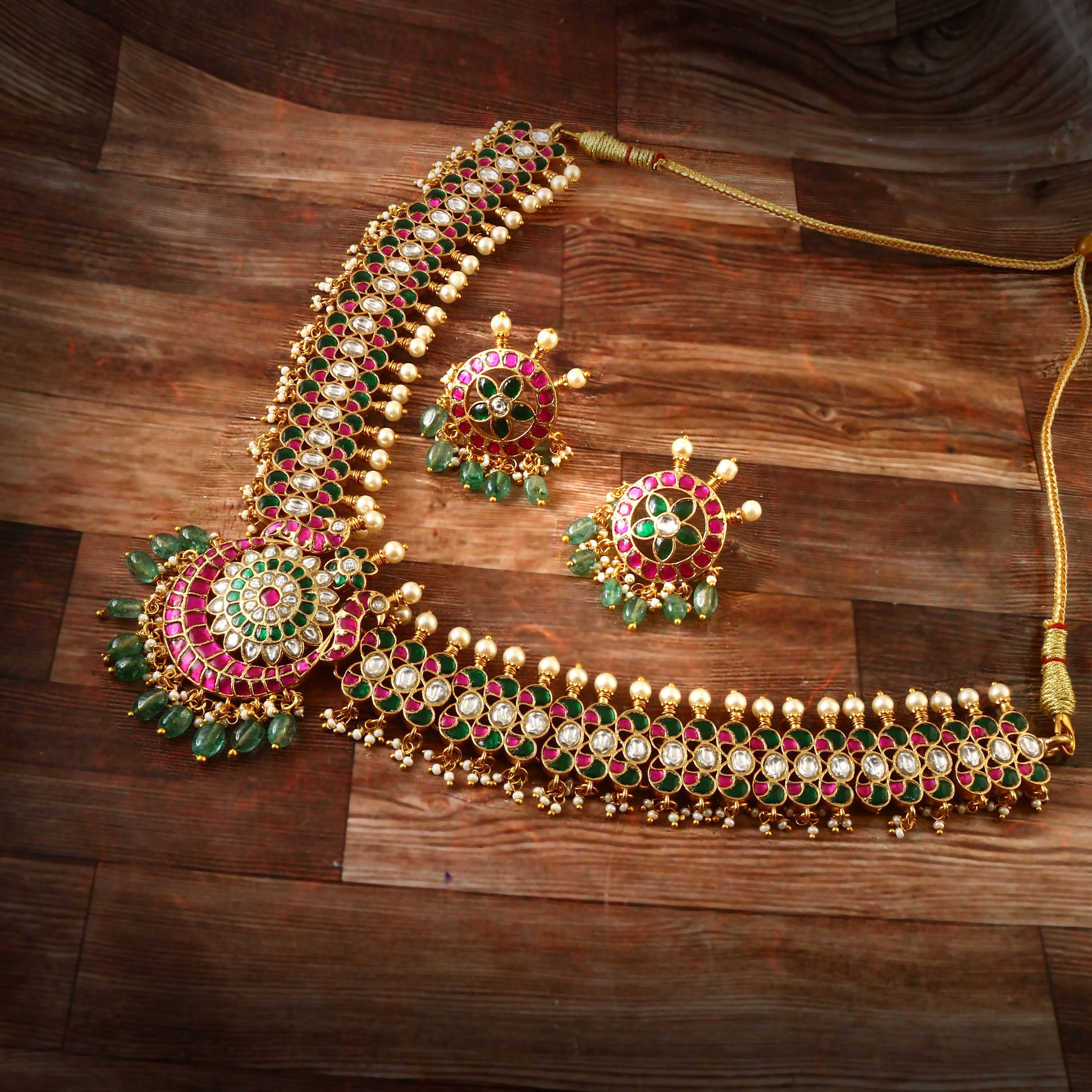 NK-197 - Jadau Kundan Necklace with Emerald