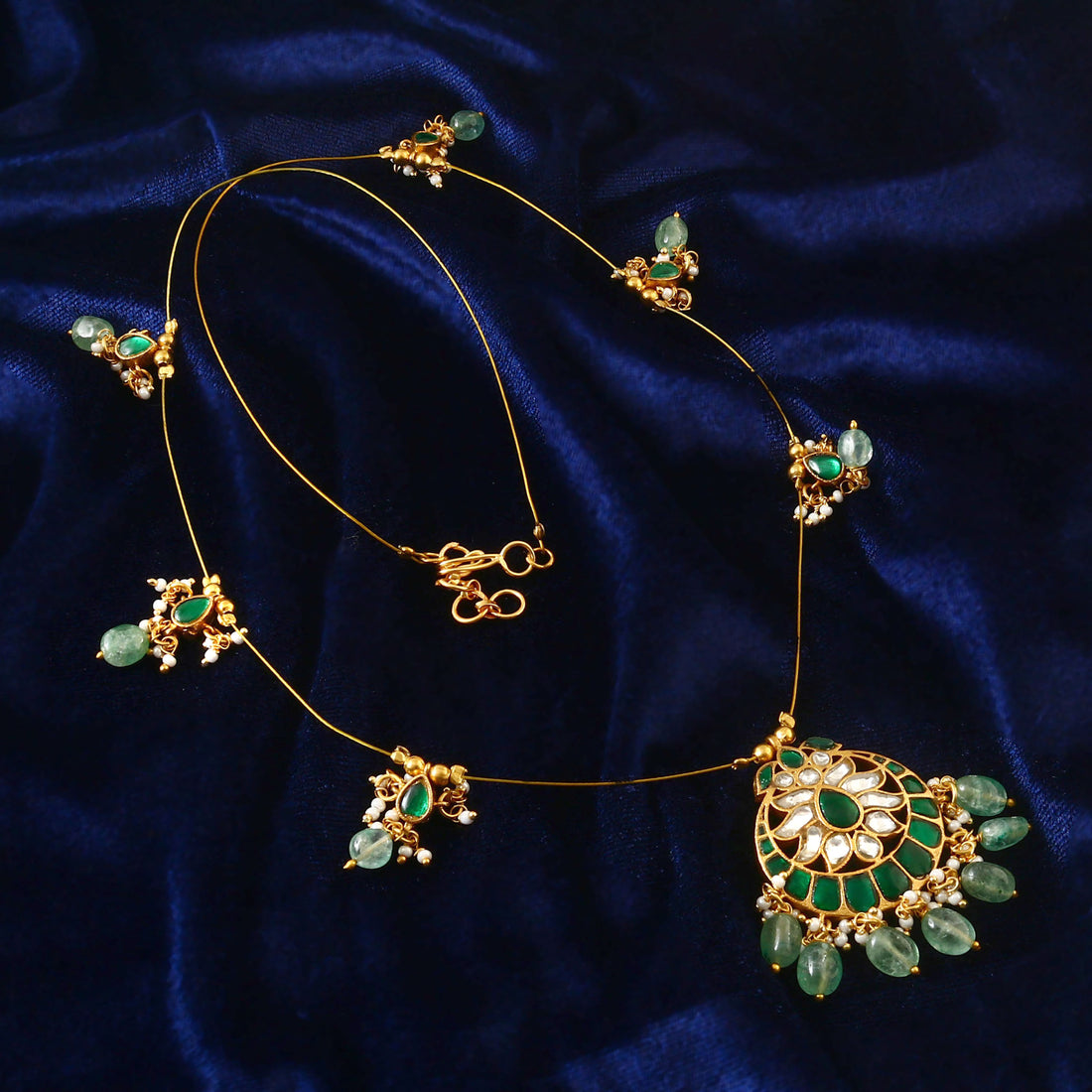 NK-207 - Jadau Kundan Necklace with Emerald