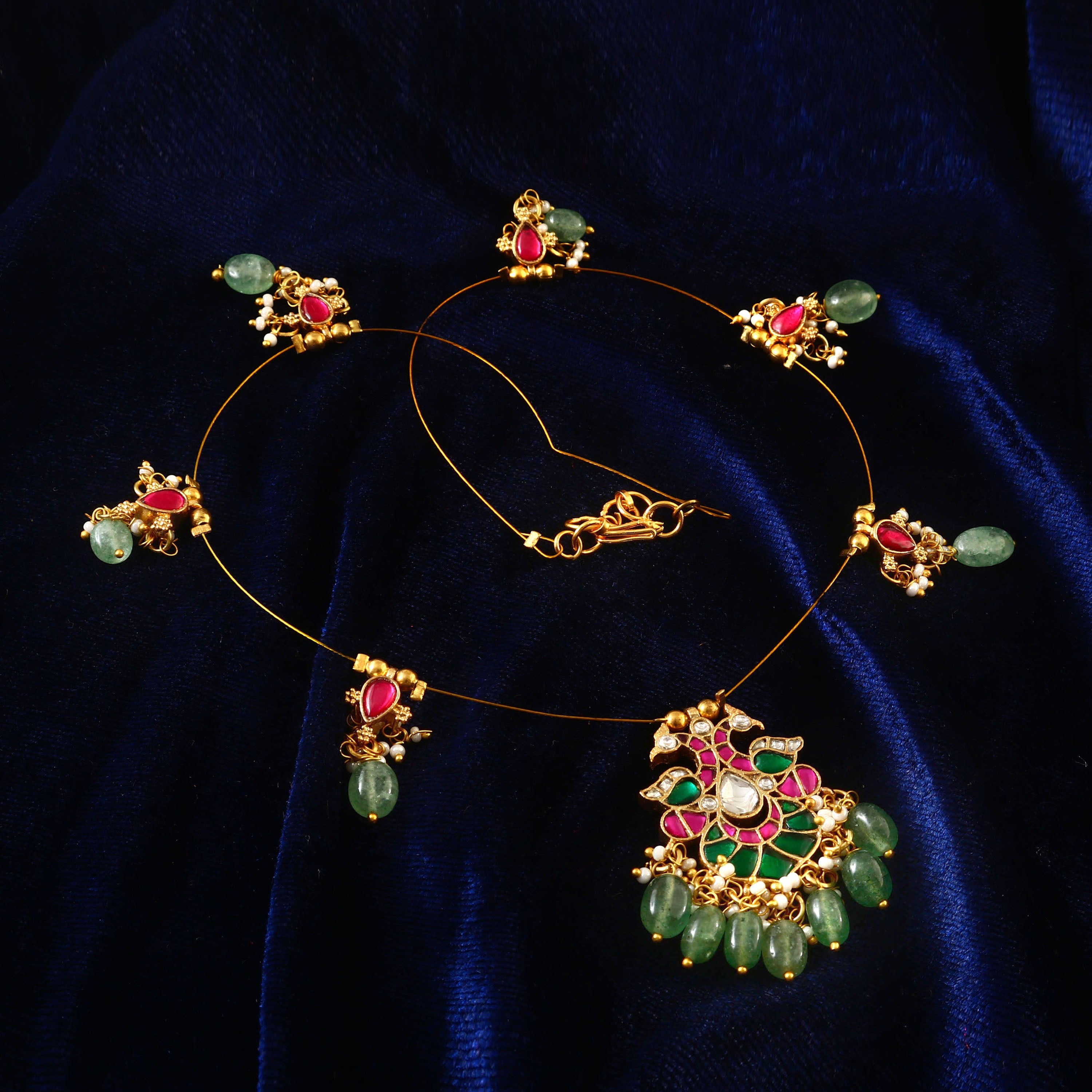 NK-211 - Jadau Kundan Necklace with Emerald